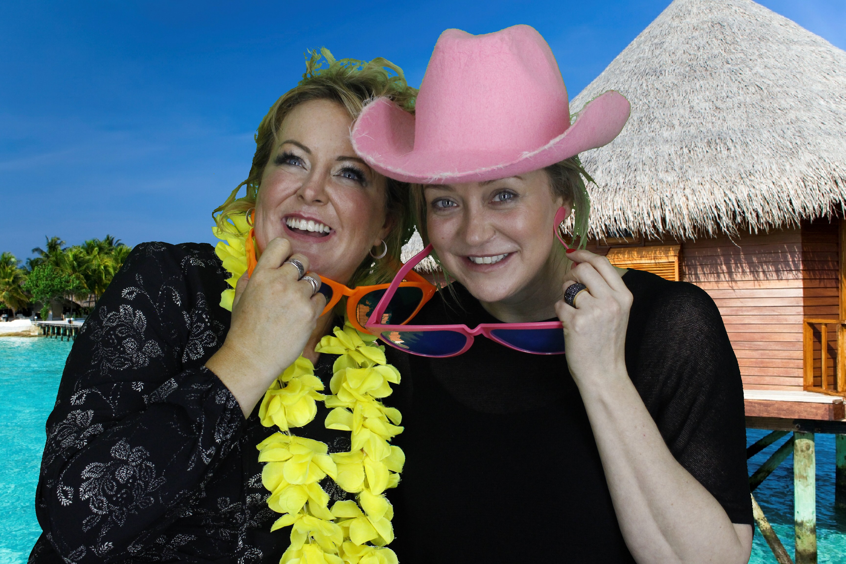 Lisa's Party | View more photos from the event at gallery.myphotoboothexperience.co.uk/u/MyPhotoBoothExperienceLtd/Lisas-Party