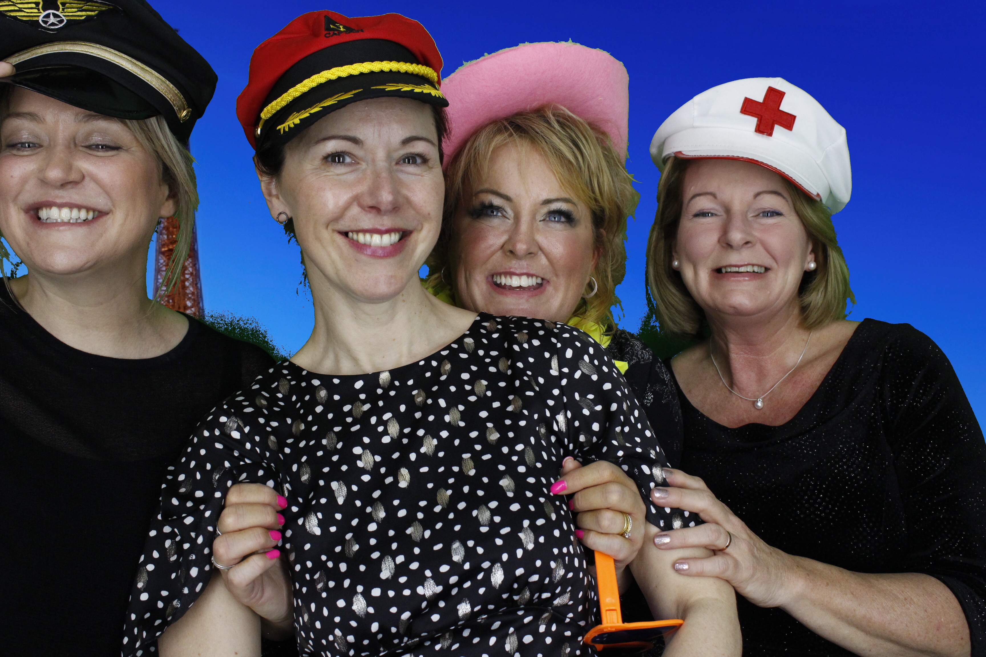 Lisa's Party | View more photos from the event at gallery.myphotoboothexperience.co.uk/u/MyPhotoBoothExperienceLtd/Lisas-Party