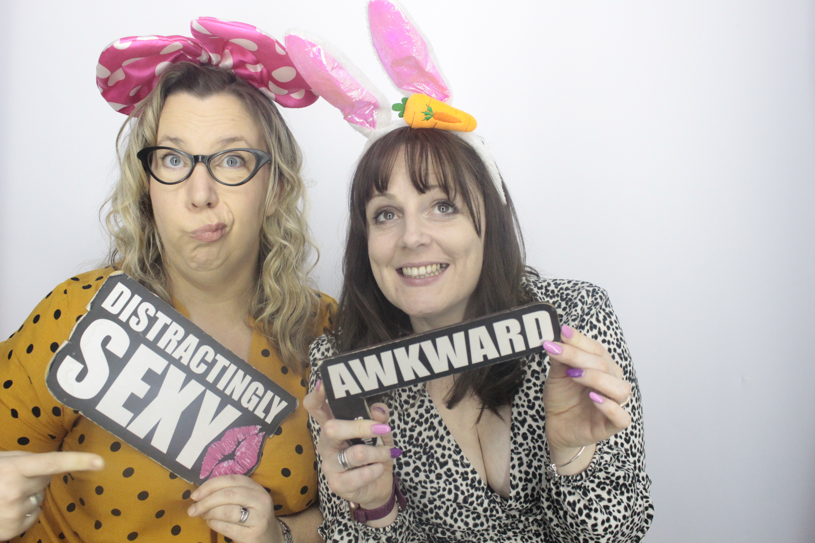 Rebecca's Party | View more photos from the event at gallery.myphotoboothexperience.co.uk/u/MyPhotoBoothExperienceLtd/Rebeccas-Party