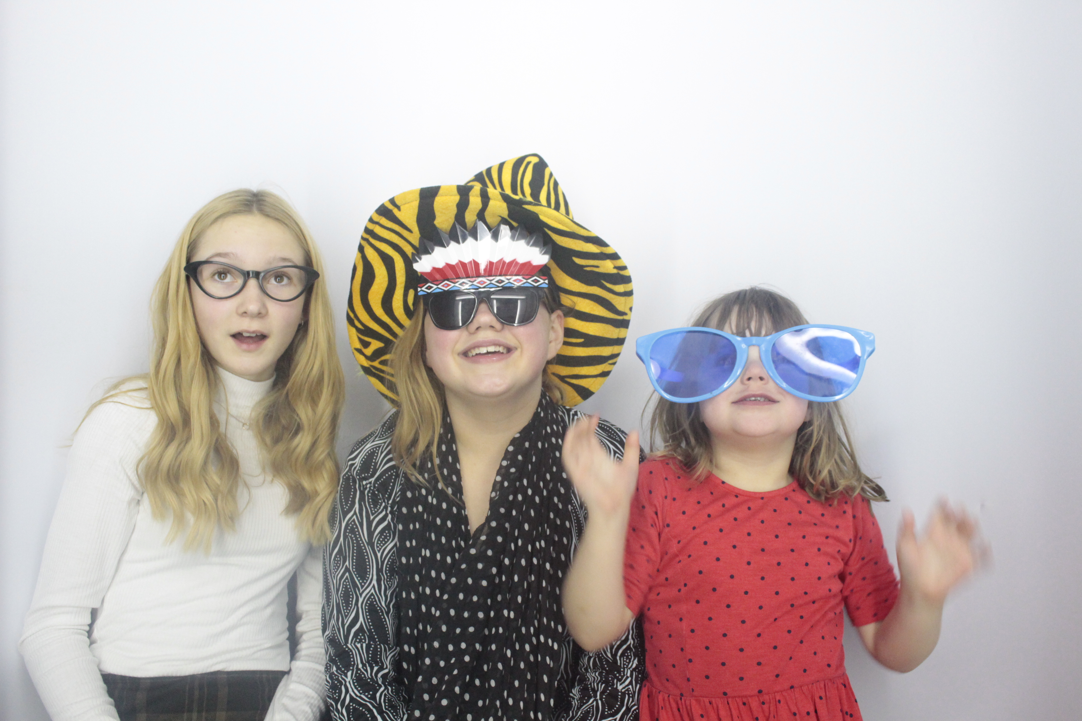 Rebecca's Party | View more photos from the event at gallery.myphotoboothexperience.co.uk/u/MyPhotoBoothExperienceLtd/Rebeccas-Party
