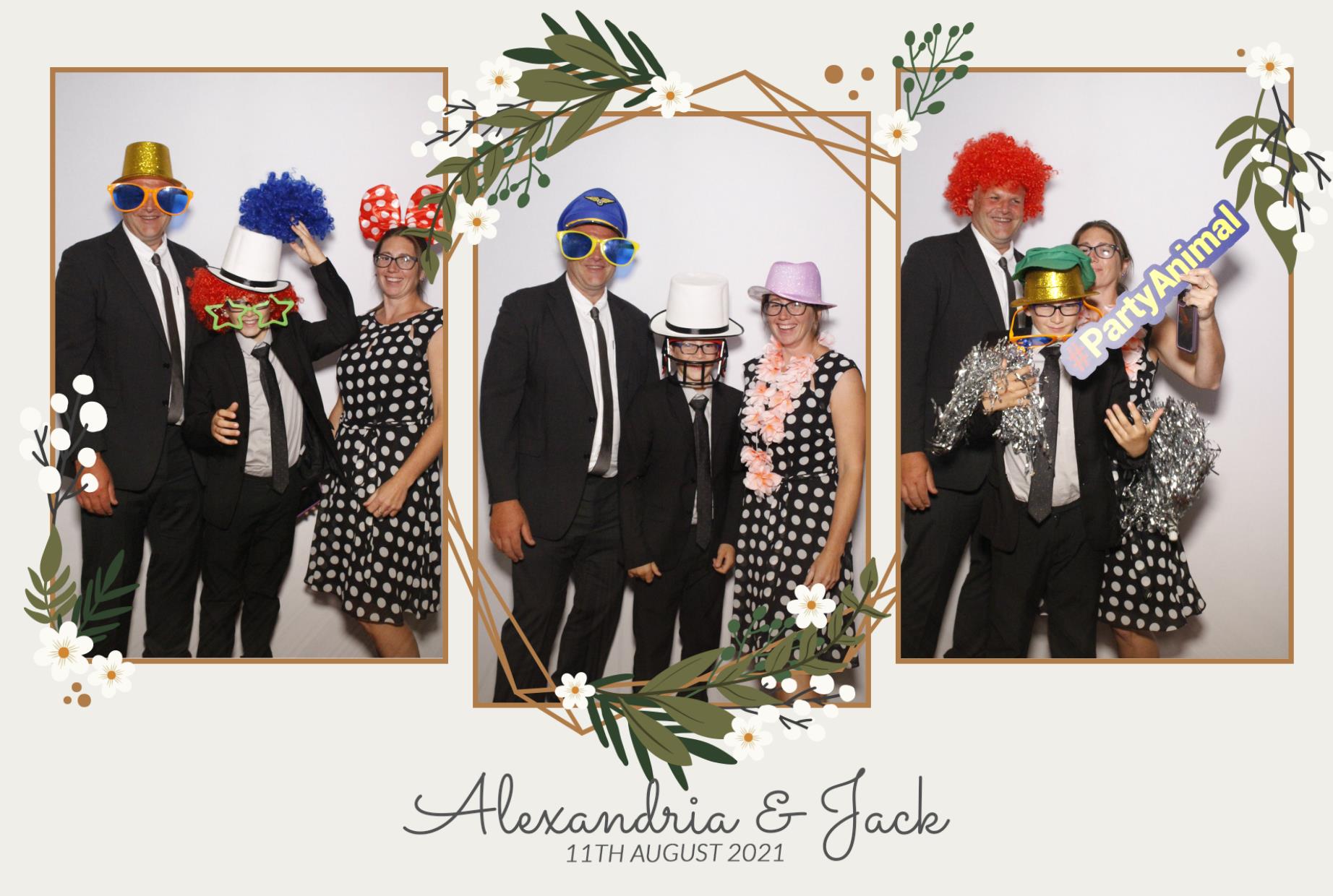 Alexandria & Jack's Wedding | View more photos from the event at gallery.myphotoboothexperience.co.uk/u/MyPhotoBoothExperienceLtd/Alexandria-Jacks-Wedding