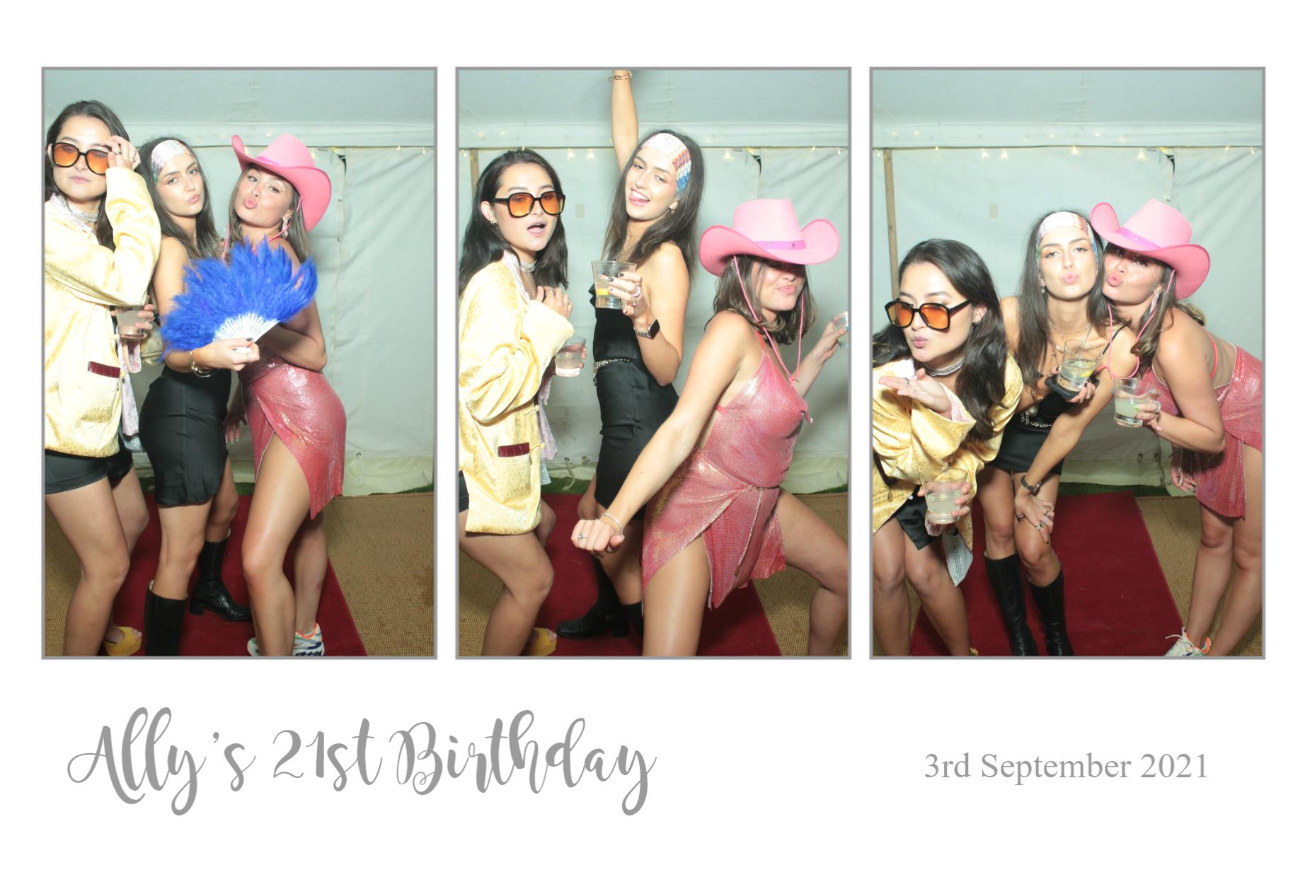 Ally's 21st Birthday | View more photos from the event at gallery.myphotoboothexperience.co.uk/u/MyPhotoBoothExperienceLtd/Allys-21st-Birthday