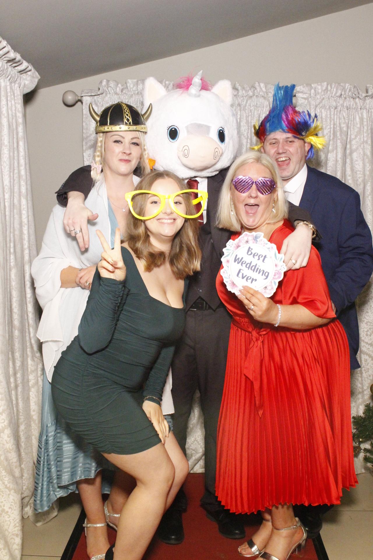 Amanda & Scott's Wedding  | View more photos from the event at gallery.myphotoboothexperience.co.uk/u/MyPhotoBoothExperienceLtd/Amanda-Scotts-Wedding