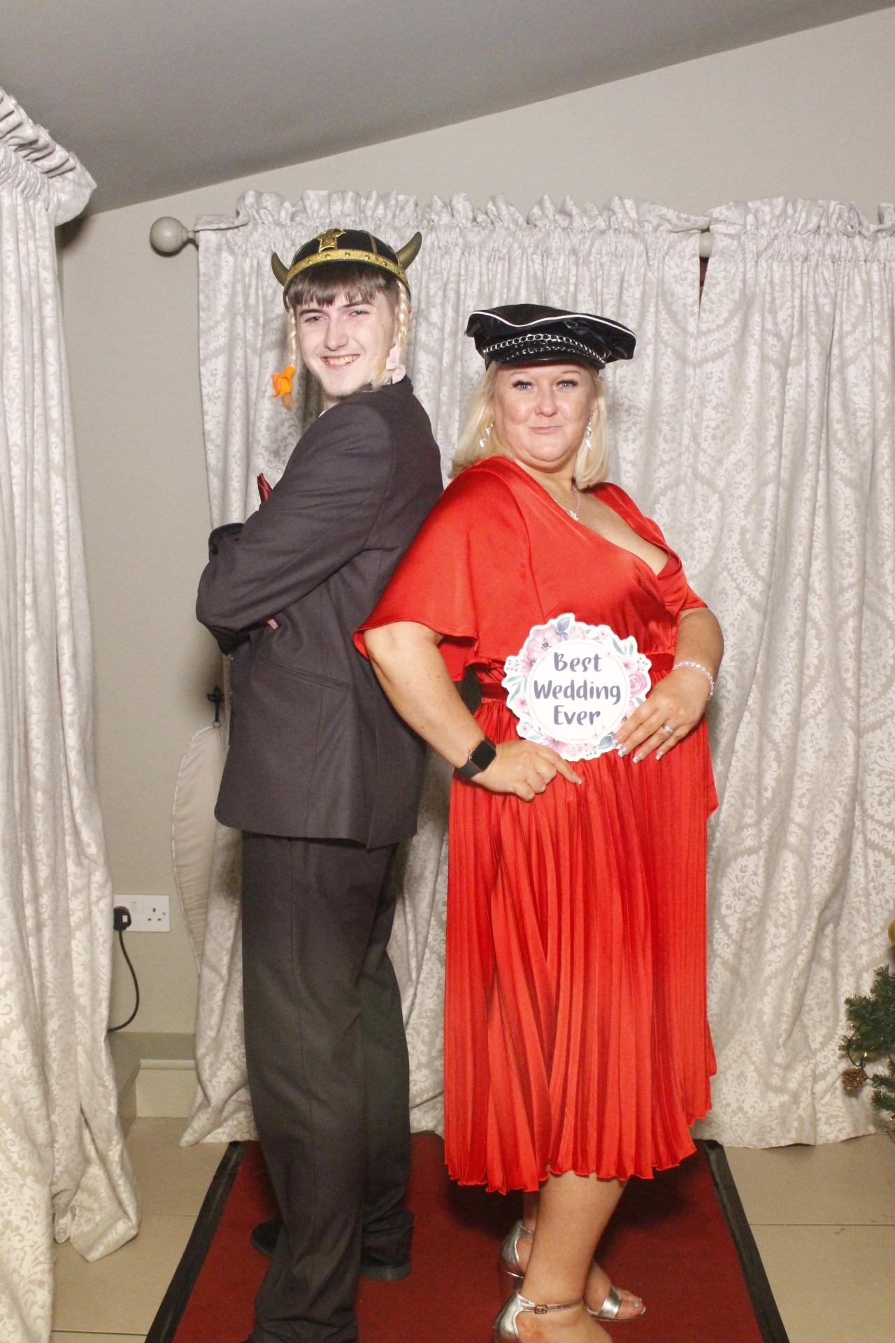 Amanda & Scott's Wedding  | View more photos from the event at gallery.myphotoboothexperience.co.uk/u/MyPhotoBoothExperienceLtd/Amanda-Scotts-Wedding
