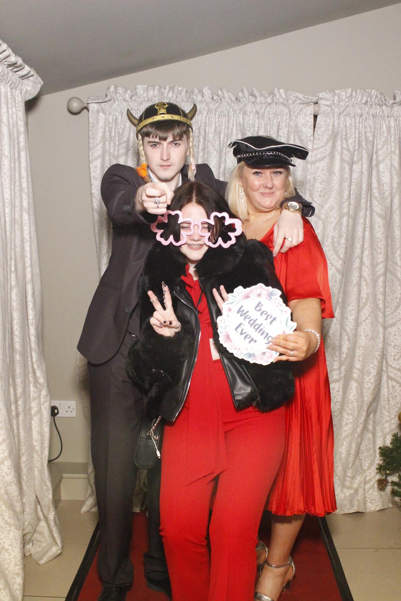 Amanda & Scott's Wedding  | View more photos from the event at gallery.myphotoboothexperience.co.uk/u/MyPhotoBoothExperienceLtd/Amanda-Scotts-Wedding
