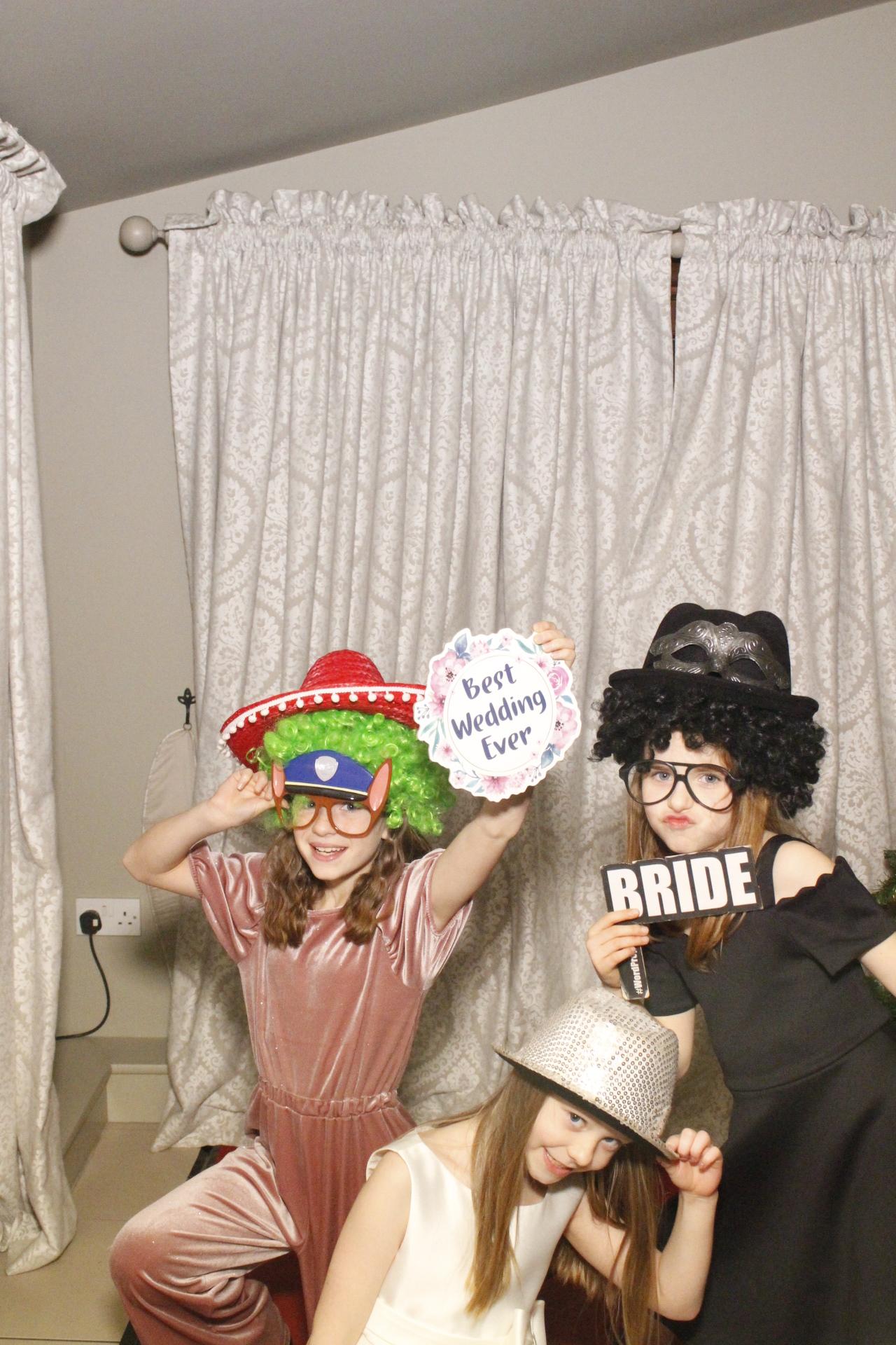 Amanda & Scott's Wedding  | View more photos from the event at gallery.myphotoboothexperience.co.uk/u/MyPhotoBoothExperienceLtd/Amanda-Scotts-Wedding