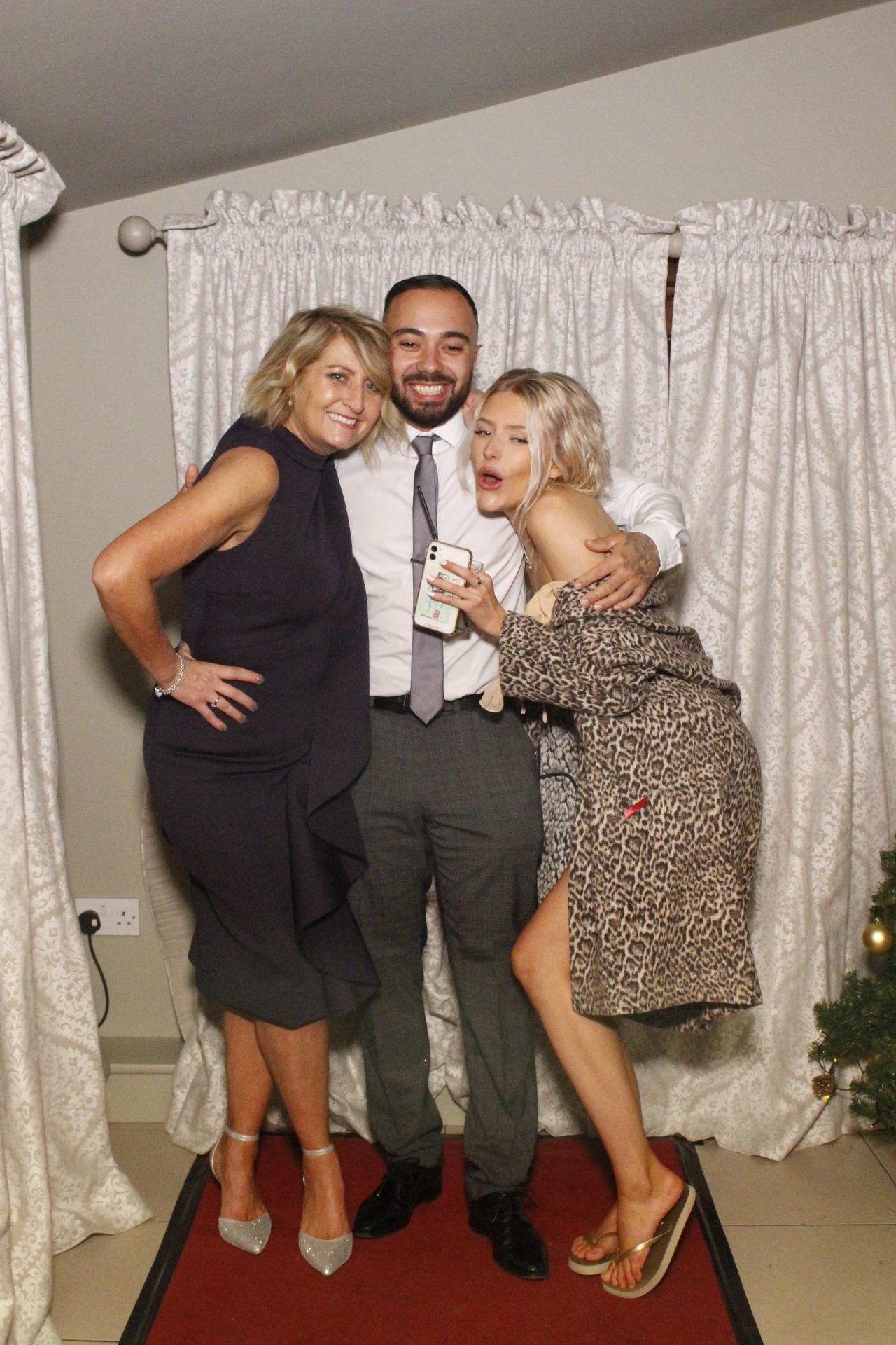 Amanda & Scott's Wedding  | View more photos from the event at gallery.myphotoboothexperience.co.uk/u/MyPhotoBoothExperienceLtd/Amanda-Scotts-Wedding