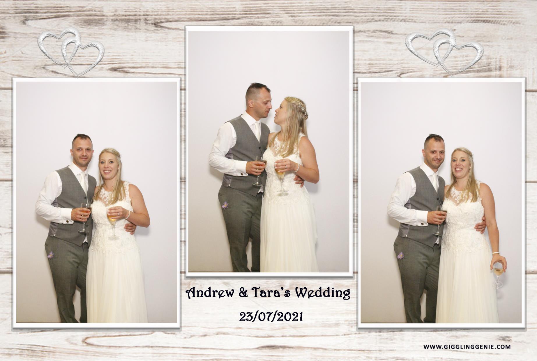Andrew & Tara's Wedding | View more photos from the event at gallery.myphotoboothexperience.co.uk/u/MyPhotoBoothExperienceLtd/Andrew-Taras-Wedding