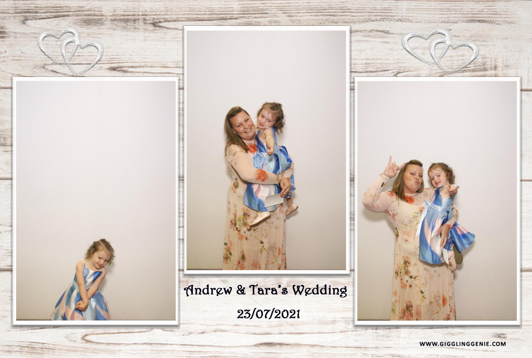 Andrew & Tara's Wedding | View more photos from the event at gallery.myphotoboothexperience.co.uk/u/MyPhotoBoothExperienceLtd/Andrew-Taras-Wedding