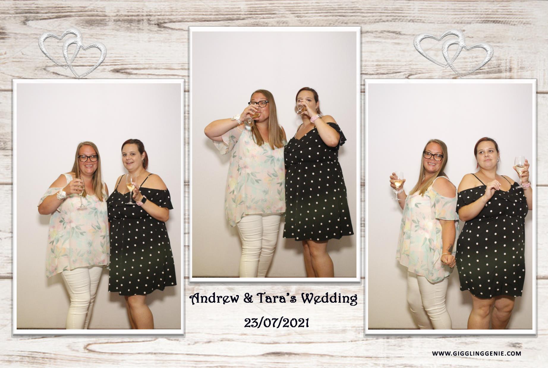 Andrew & Tara's Wedding | View more photos from the event at gallery.myphotoboothexperience.co.uk/u/MyPhotoBoothExperienceLtd/Andrew-Taras-Wedding