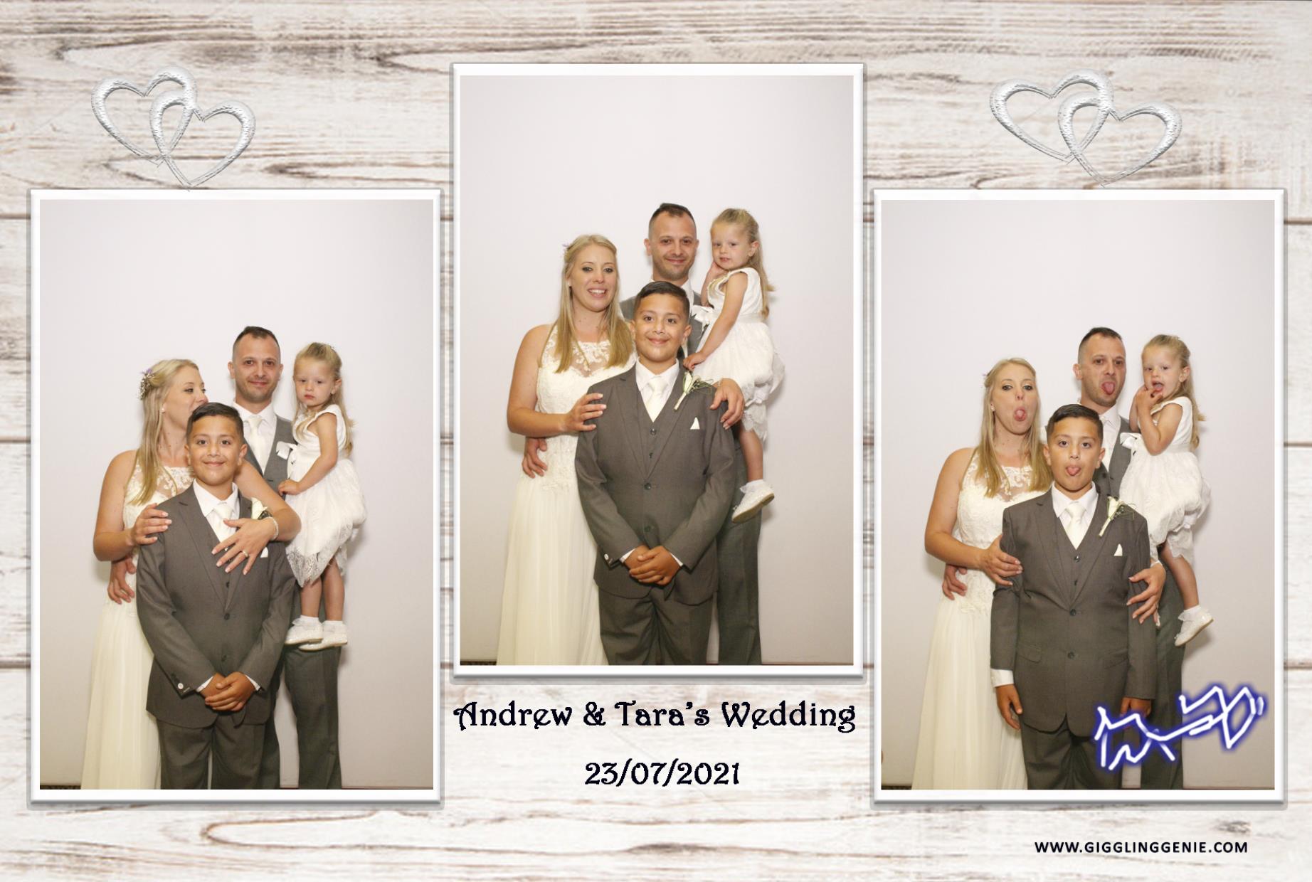 Andrew & Tara's Wedding | View more photos from the event at gallery.myphotoboothexperience.co.uk/u/MyPhotoBoothExperienceLtd/Andrew-Taras-Wedding