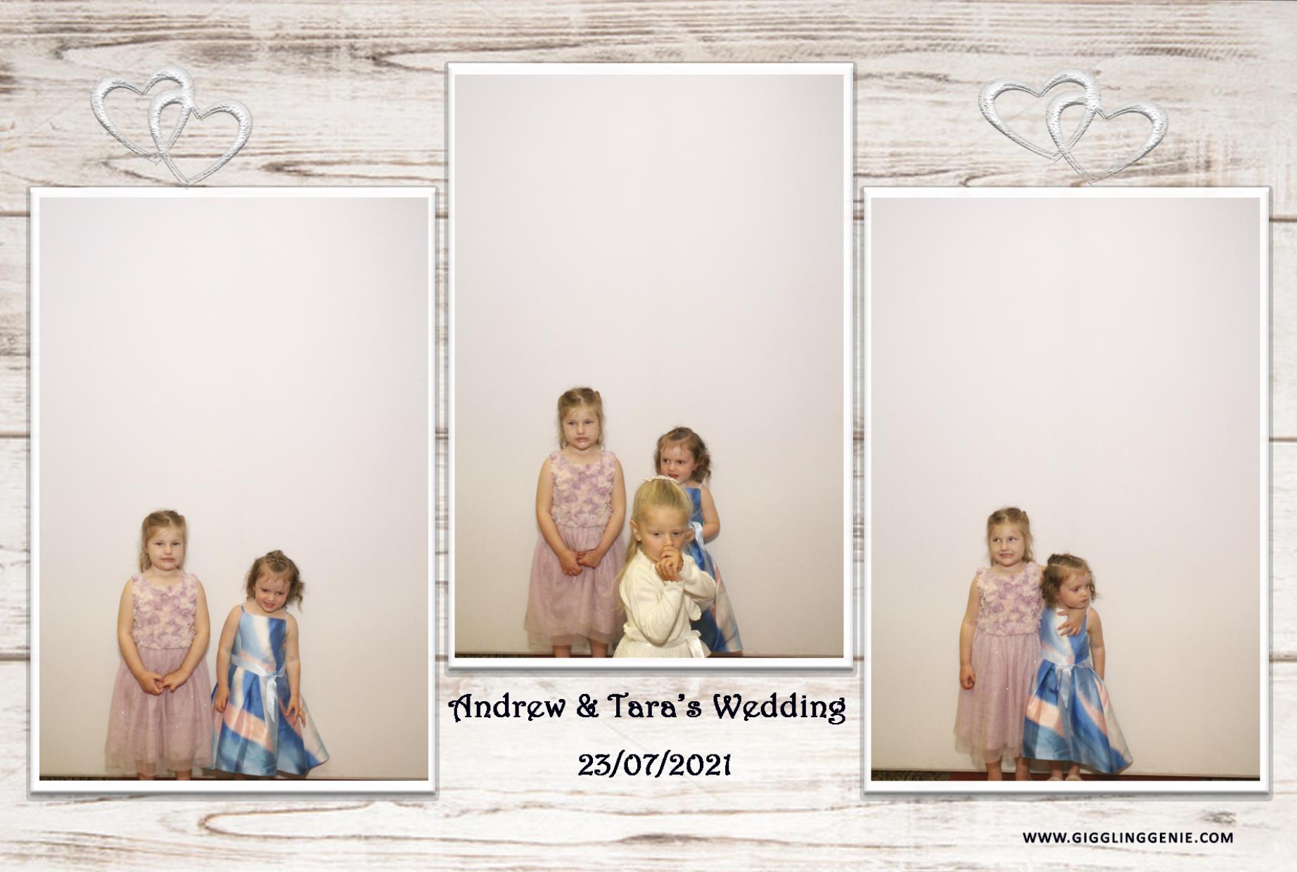 Andrew & Tara's Wedding | View more photos from the event at gallery.myphotoboothexperience.co.uk/u/MyPhotoBoothExperienceLtd/Andrew-Taras-Wedding