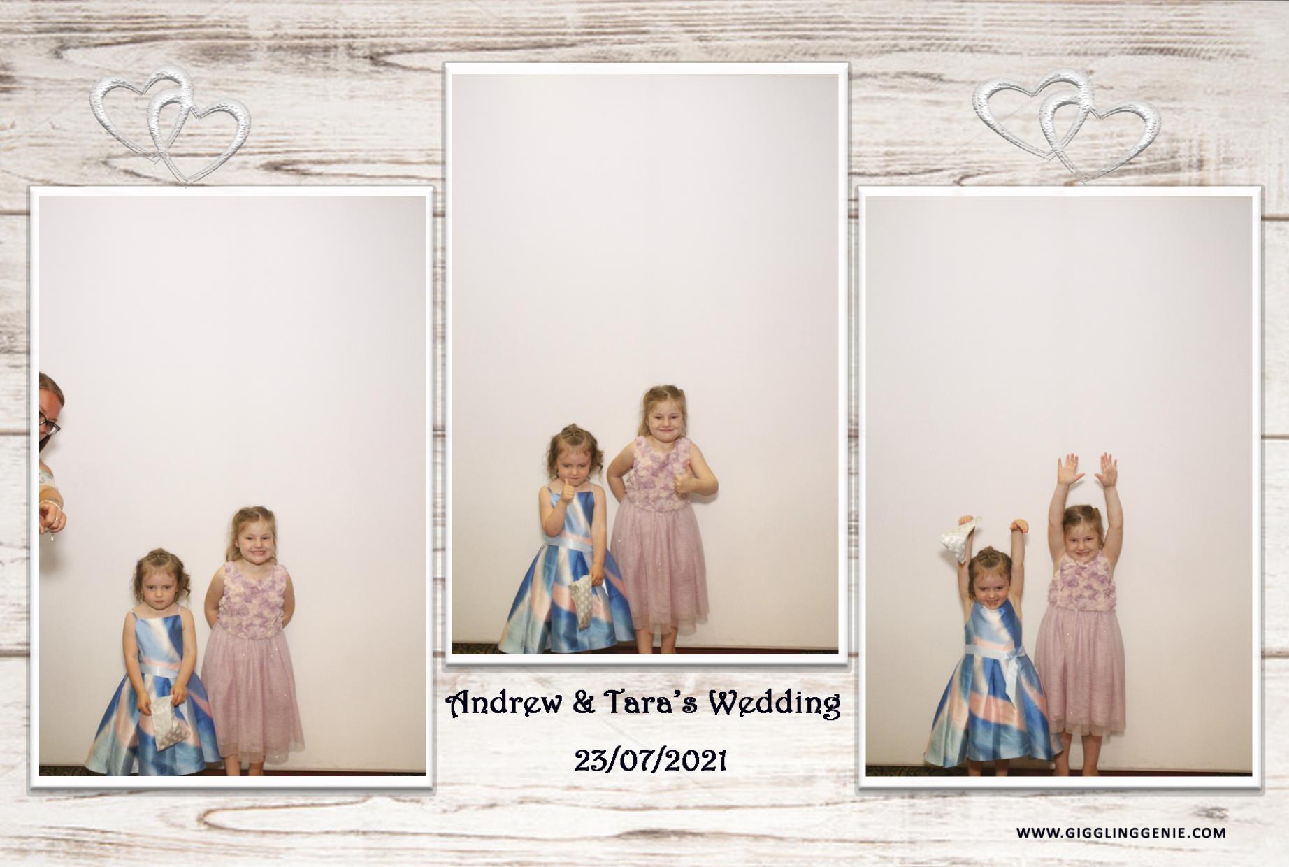 Andrew & Tara's Wedding | View more photos from the event at gallery.myphotoboothexperience.co.uk/u/MyPhotoBoothExperienceLtd/Andrew-Taras-Wedding