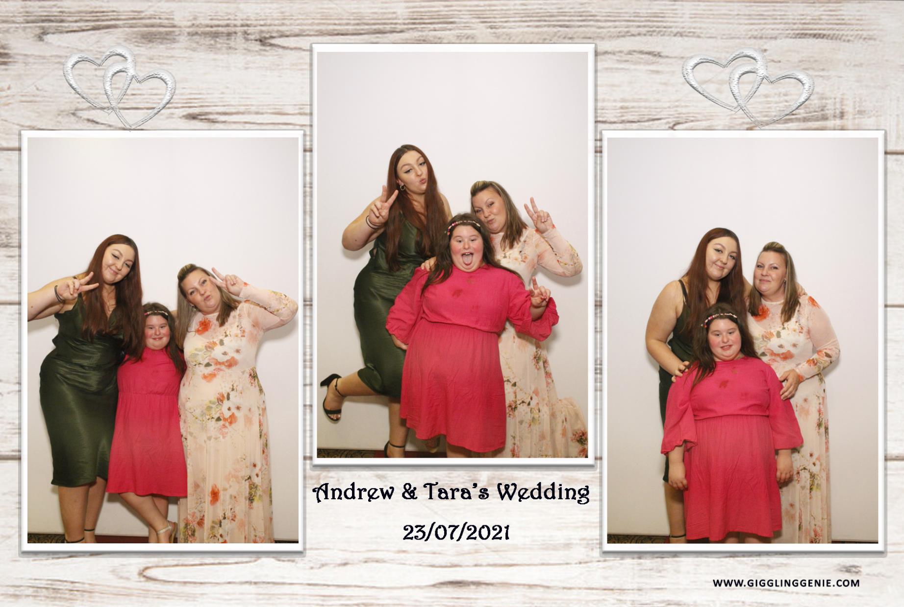 Andrew & Tara's Wedding | View more photos from the event at gallery.myphotoboothexperience.co.uk/u/MyPhotoBoothExperienceLtd/Andrew-Taras-Wedding