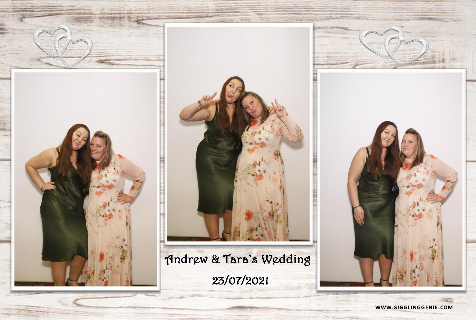 Andrew & Tara's Wedding | View more photos from the event at gallery.myphotoboothexperience.co.uk/u/MyPhotoBoothExperienceLtd/Andrew-Taras-Wedding