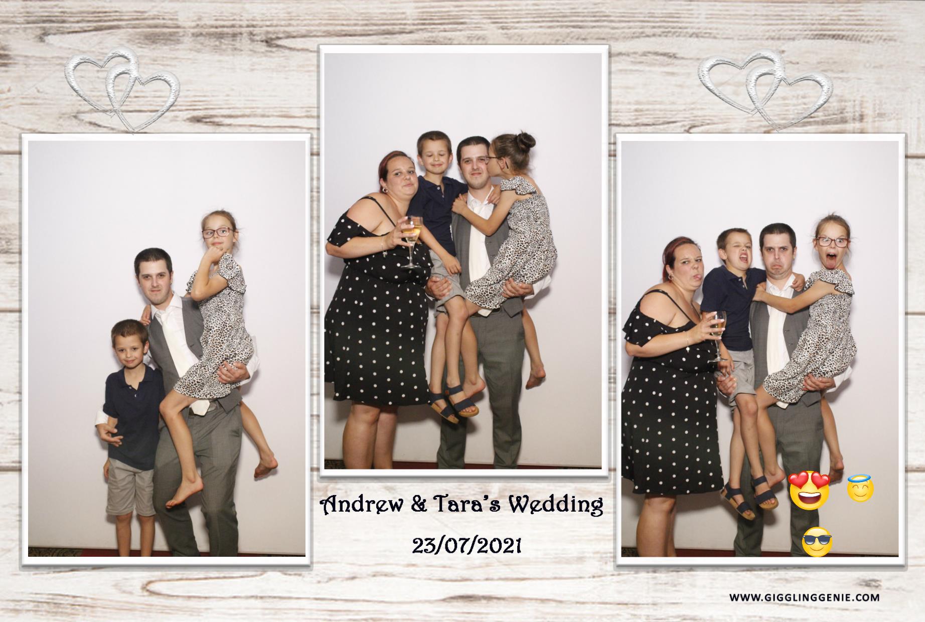 Andrew & Tara's Wedding | View more photos from the event at gallery.myphotoboothexperience.co.uk/u/MyPhotoBoothExperienceLtd/Andrew-Taras-Wedding