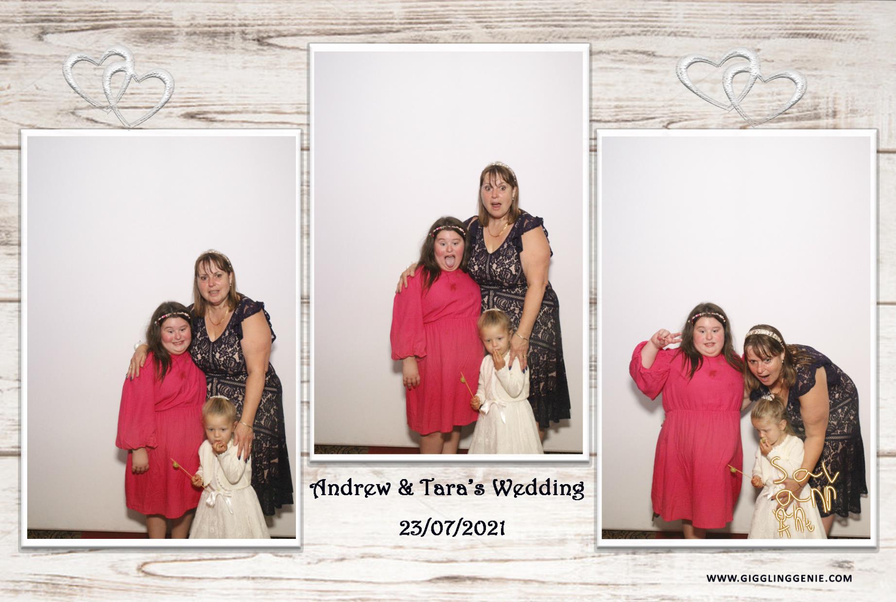 Andrew & Tara's Wedding | View more photos from the event at gallery.myphotoboothexperience.co.uk/u/MyPhotoBoothExperienceLtd/Andrew-Taras-Wedding
