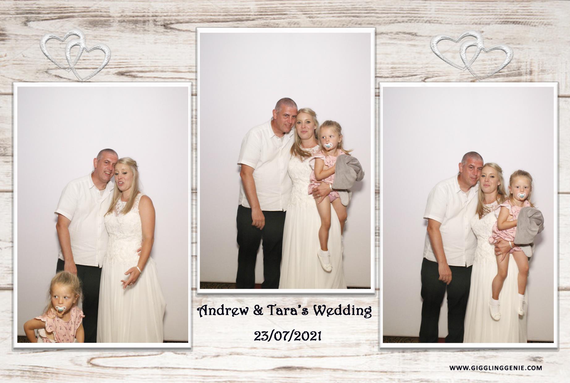 Andrew & Tara's Wedding | View more photos from the event at gallery.myphotoboothexperience.co.uk/u/MyPhotoBoothExperienceLtd/Andrew-Taras-Wedding