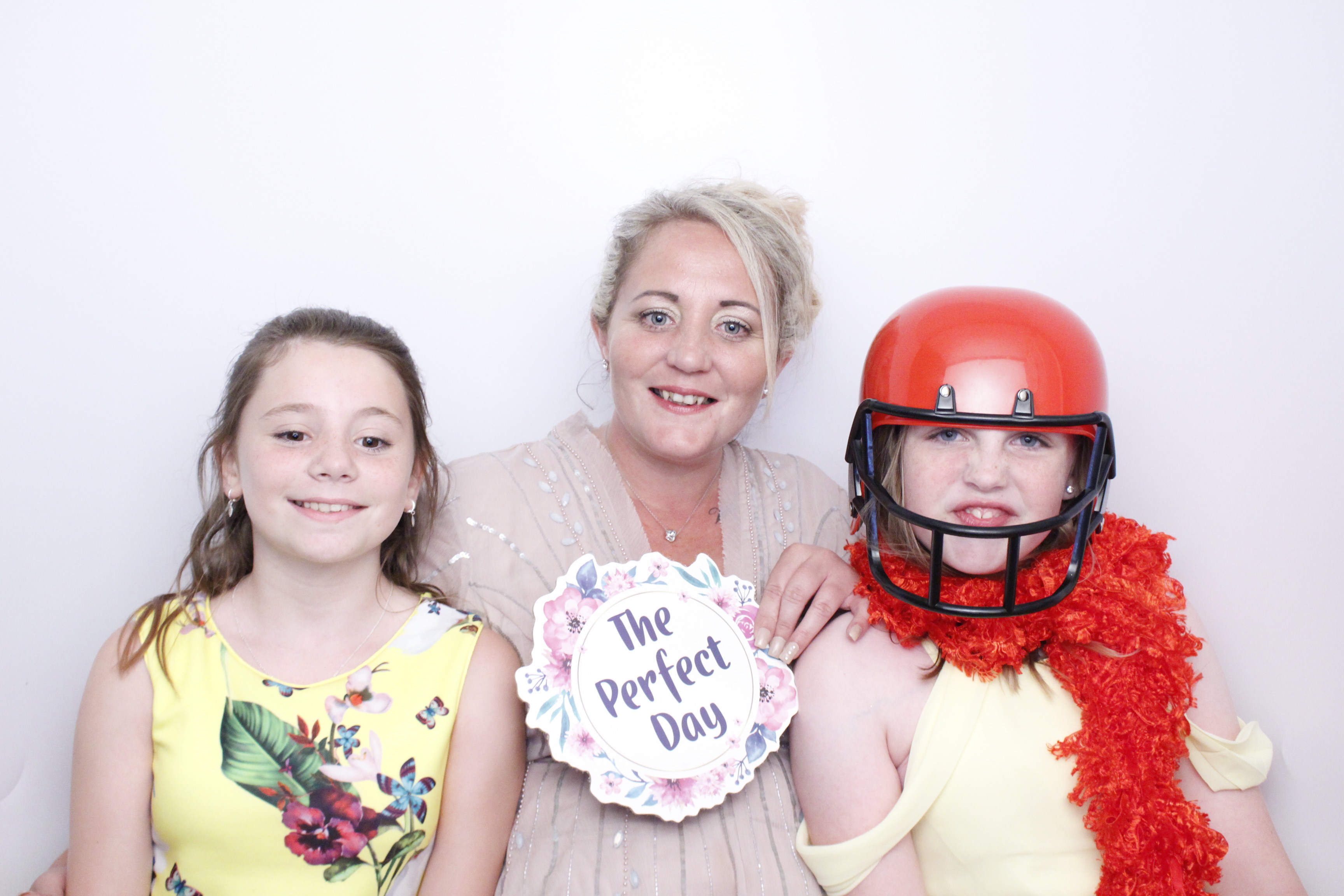 Antony and Kelly Wedding  | View more photos from the event at gallery.myphotoboothexperience.co.uk/u/MyPhotoBoothExperienceLtd/Antony-and-Kelly-Wedding