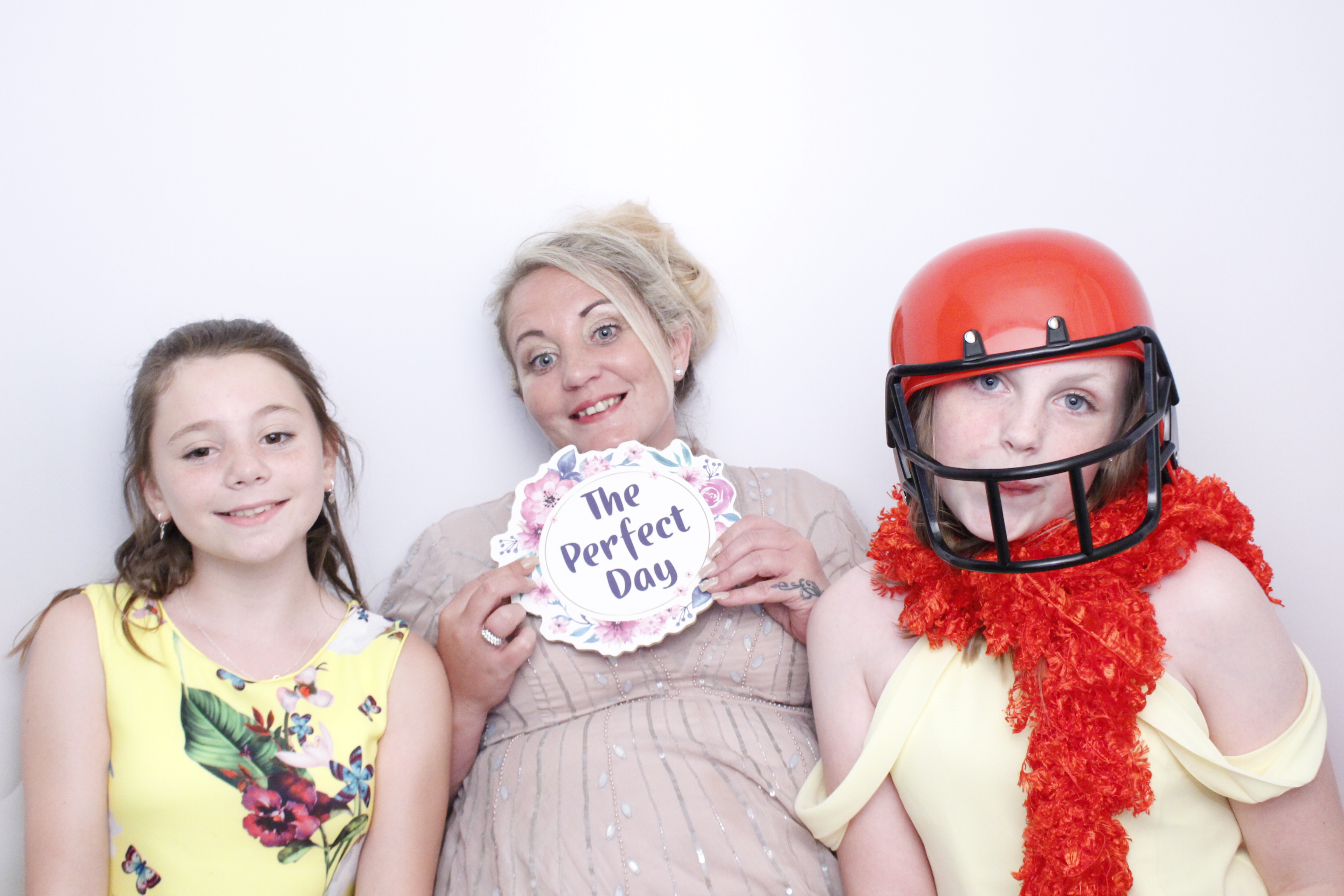 Antony and Kelly Wedding  | View more photos from the event at gallery.myphotoboothexperience.co.uk/u/MyPhotoBoothExperienceLtd/Antony-and-Kelly-Wedding