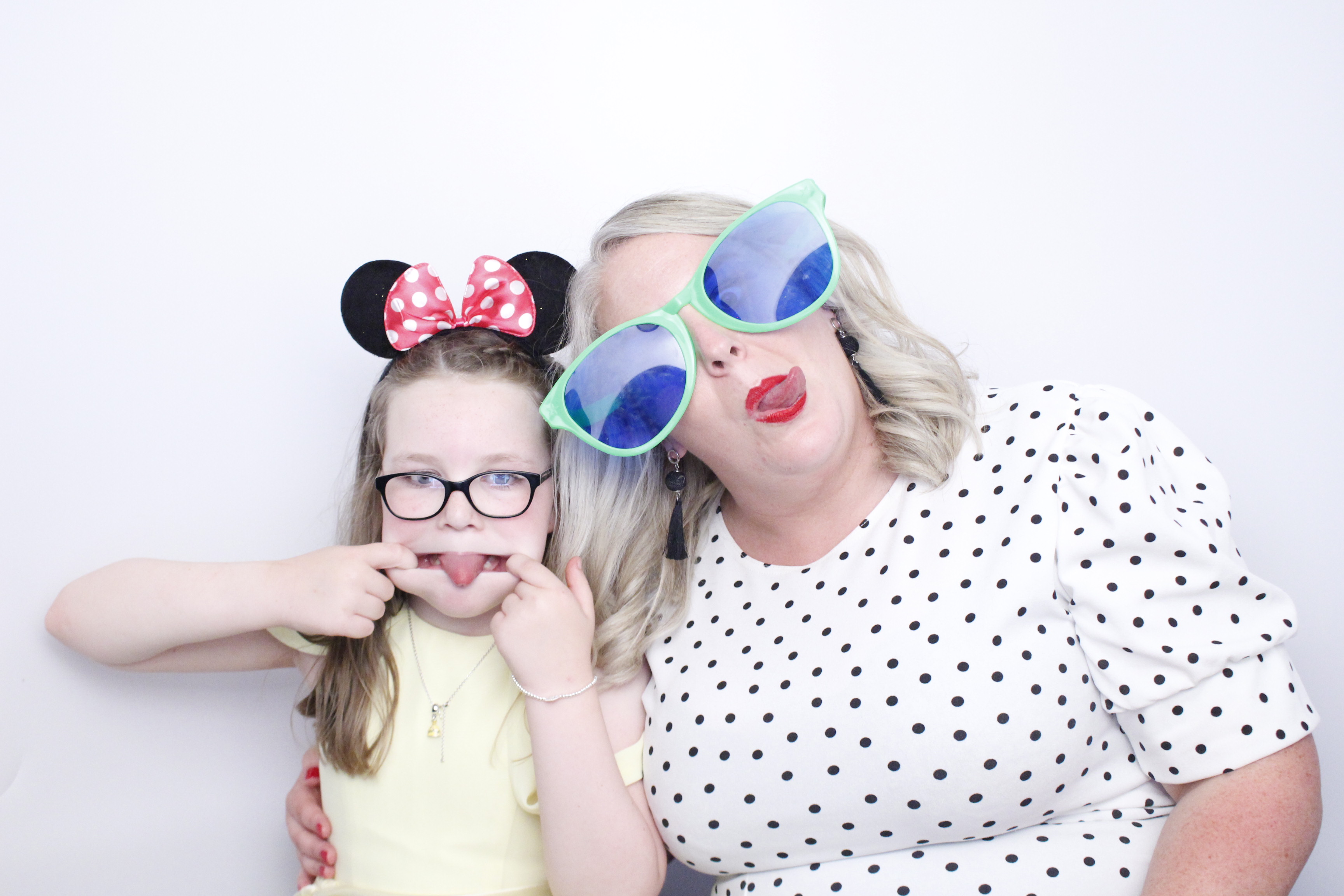 Antony and Kelly Wedding  | View more photos from the event at gallery.myphotoboothexperience.co.uk/u/MyPhotoBoothExperienceLtd/Antony-and-Kelly-Wedding
