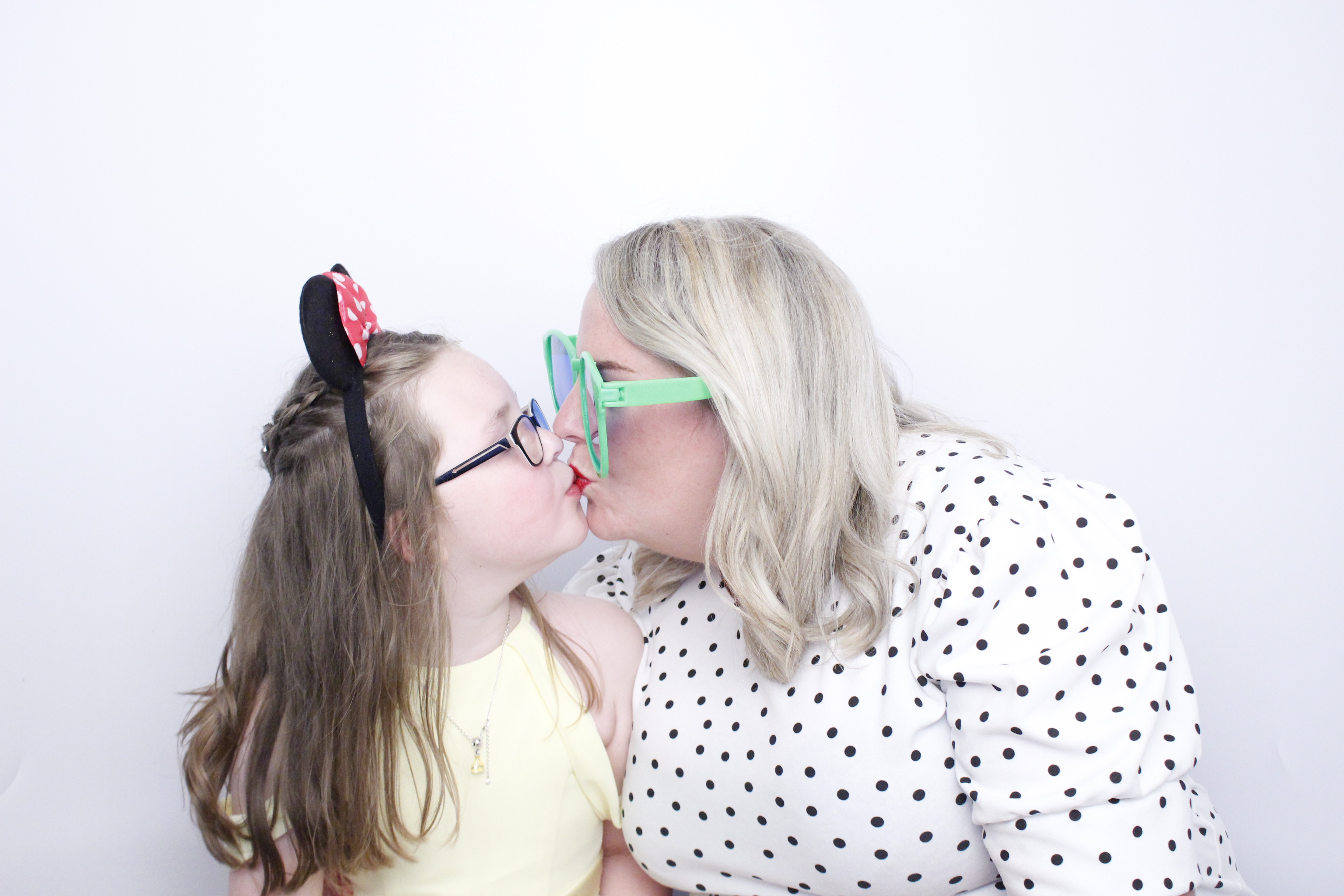 Antony and Kelly Wedding  | View more photos from the event at gallery.myphotoboothexperience.co.uk/u/MyPhotoBoothExperienceLtd/Antony-and-Kelly-Wedding