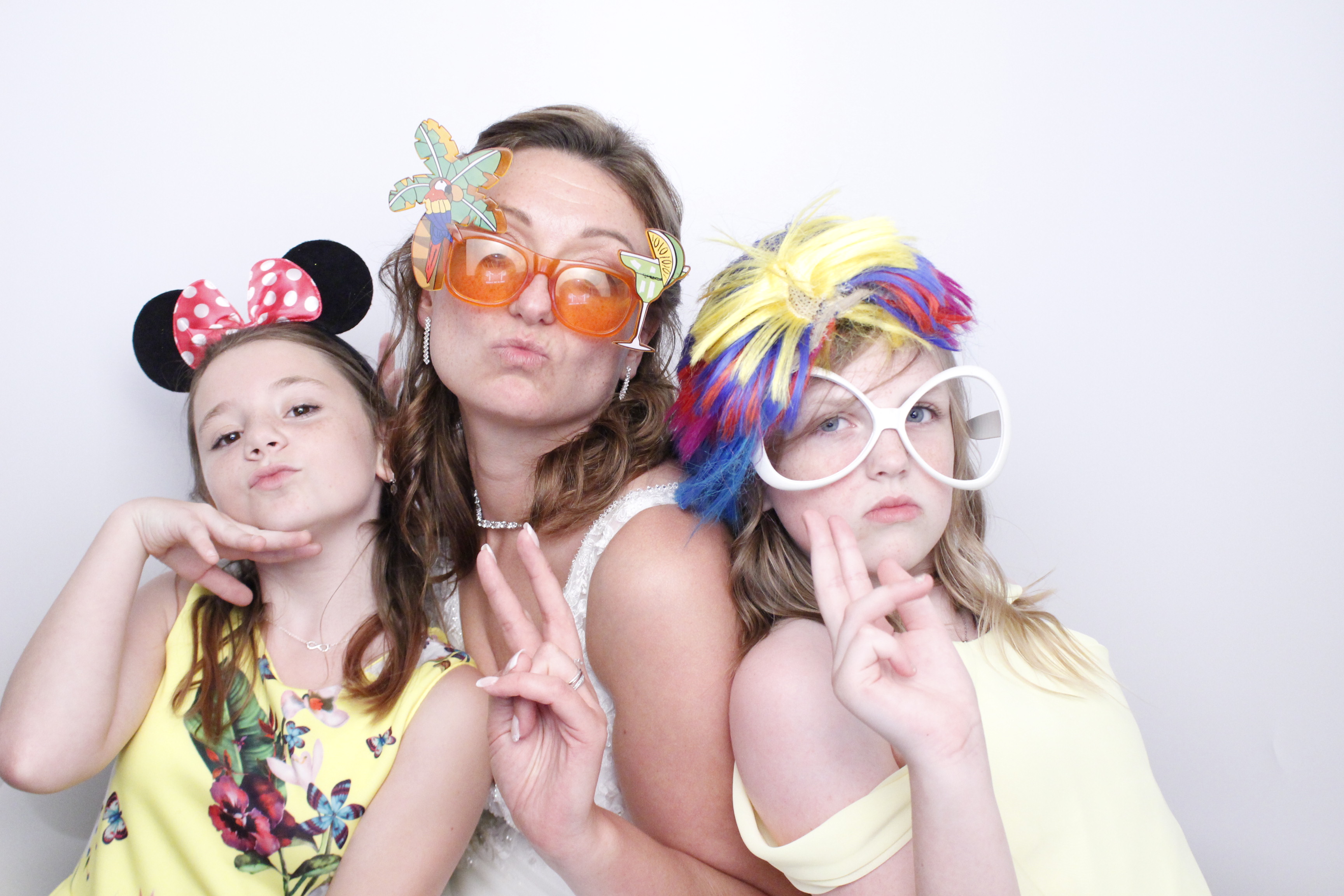 Antony and Kelly Wedding  | View more photos from the event at gallery.myphotoboothexperience.co.uk/u/MyPhotoBoothExperienceLtd/Antony-and-Kelly-Wedding