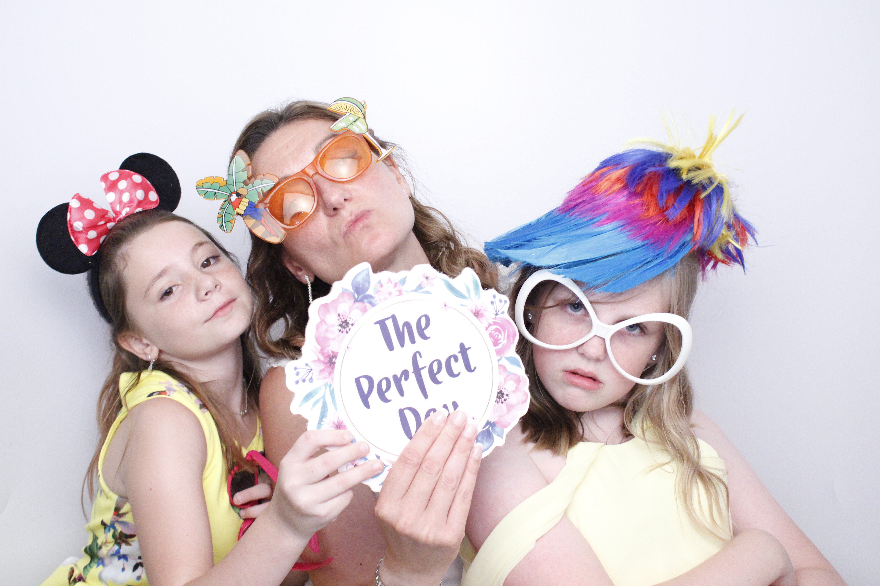 Antony and Kelly Wedding  | View more photos from the event at gallery.myphotoboothexperience.co.uk/u/MyPhotoBoothExperienceLtd/Antony-and-Kelly-Wedding
