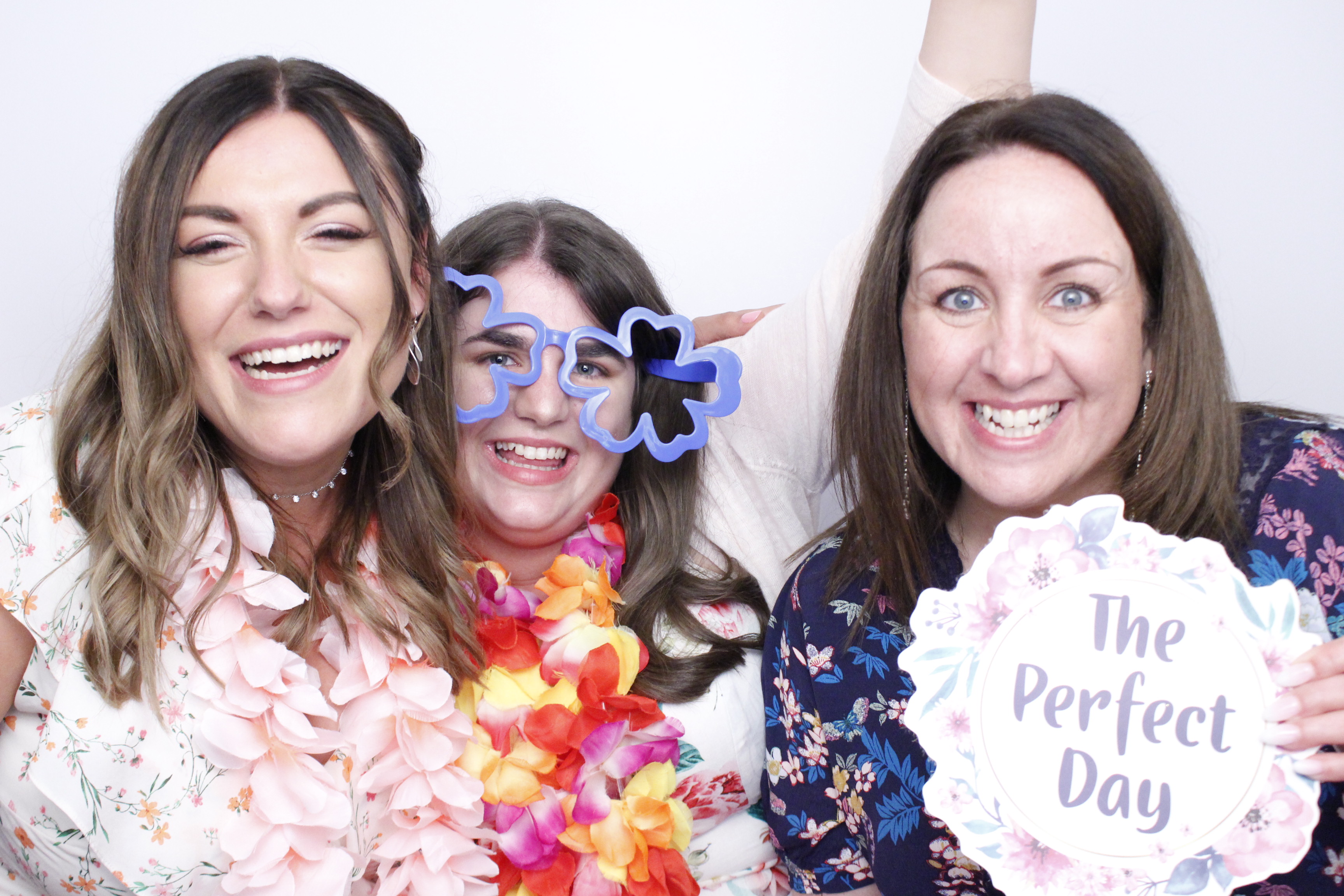 Antony and Kelly Wedding  | View more photos from the event at gallery.myphotoboothexperience.co.uk/u/MyPhotoBoothExperienceLtd/Antony-and-Kelly-Wedding