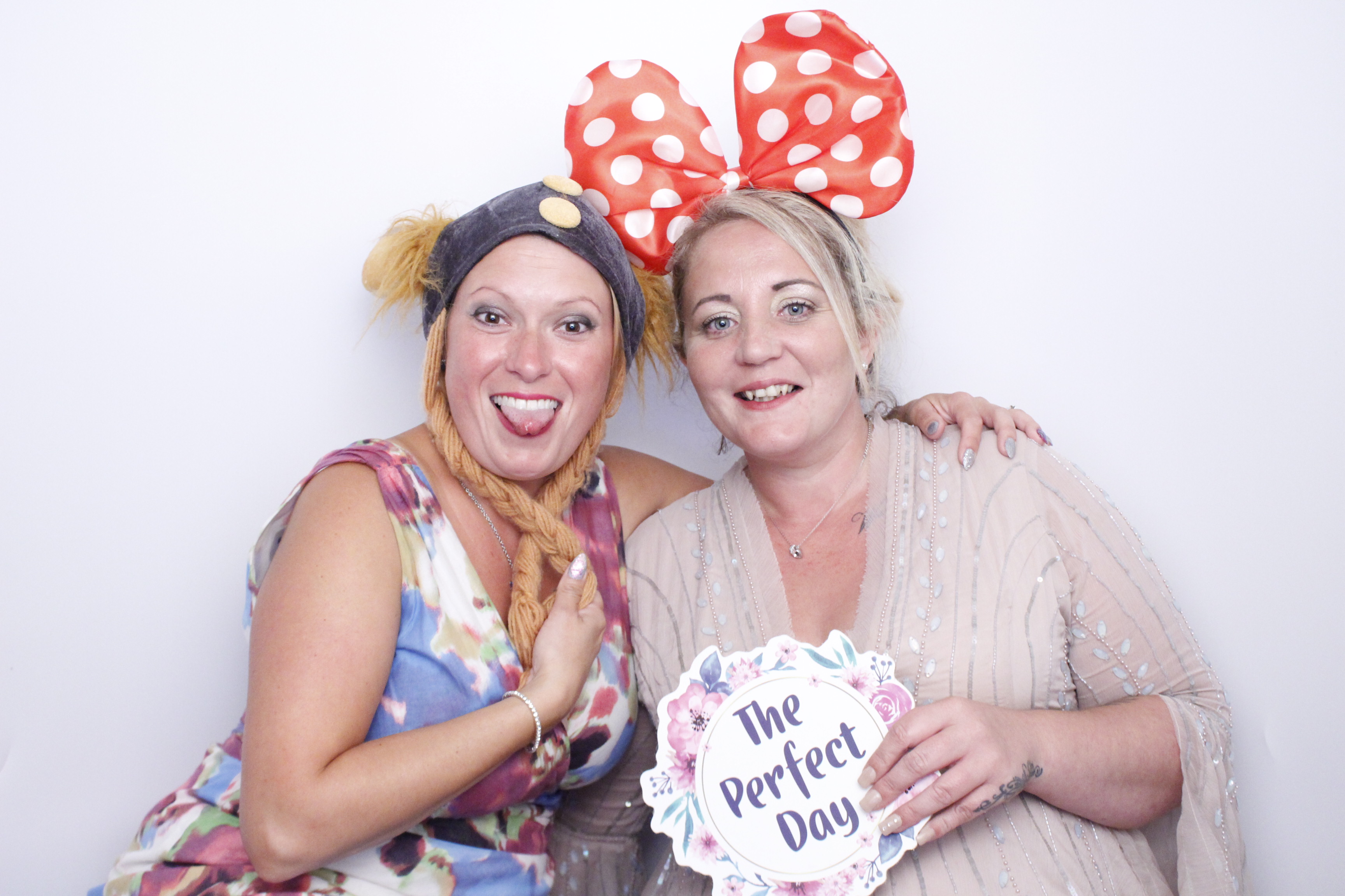 Antony and Kelly Wedding  | View more photos from the event at gallery.myphotoboothexperience.co.uk/u/MyPhotoBoothExperienceLtd/Antony-and-Kelly-Wedding