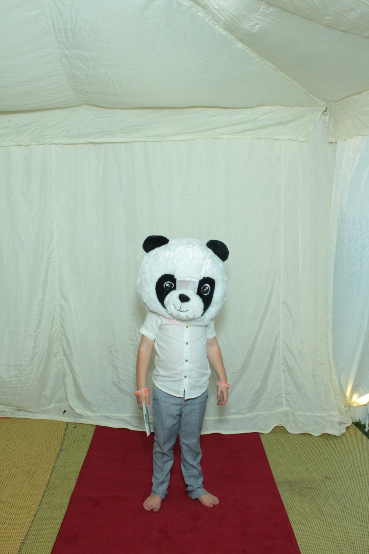 Candis and Lewis's Wedding  | View more photos from the event at gallery.myphotoboothexperience.co.uk/u/MyPhotoBoothExperienceLtd/Candis-and-Lewiss-Wedding