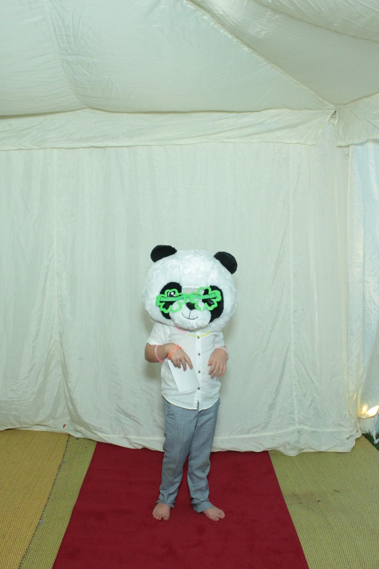 Candis and Lewis's Wedding  | View more photos from the event at gallery.myphotoboothexperience.co.uk/u/MyPhotoBoothExperienceLtd/Candis-and-Lewiss-Wedding