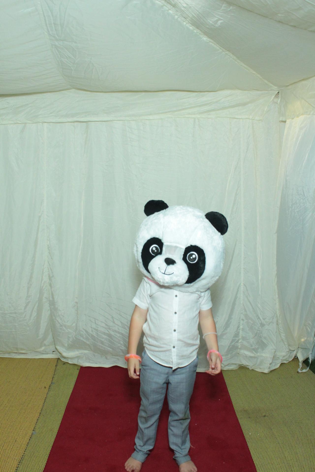 Candis and Lewis's Wedding  | View more photos from the event at gallery.myphotoboothexperience.co.uk/u/MyPhotoBoothExperienceLtd/Candis-and-Lewiss-Wedding