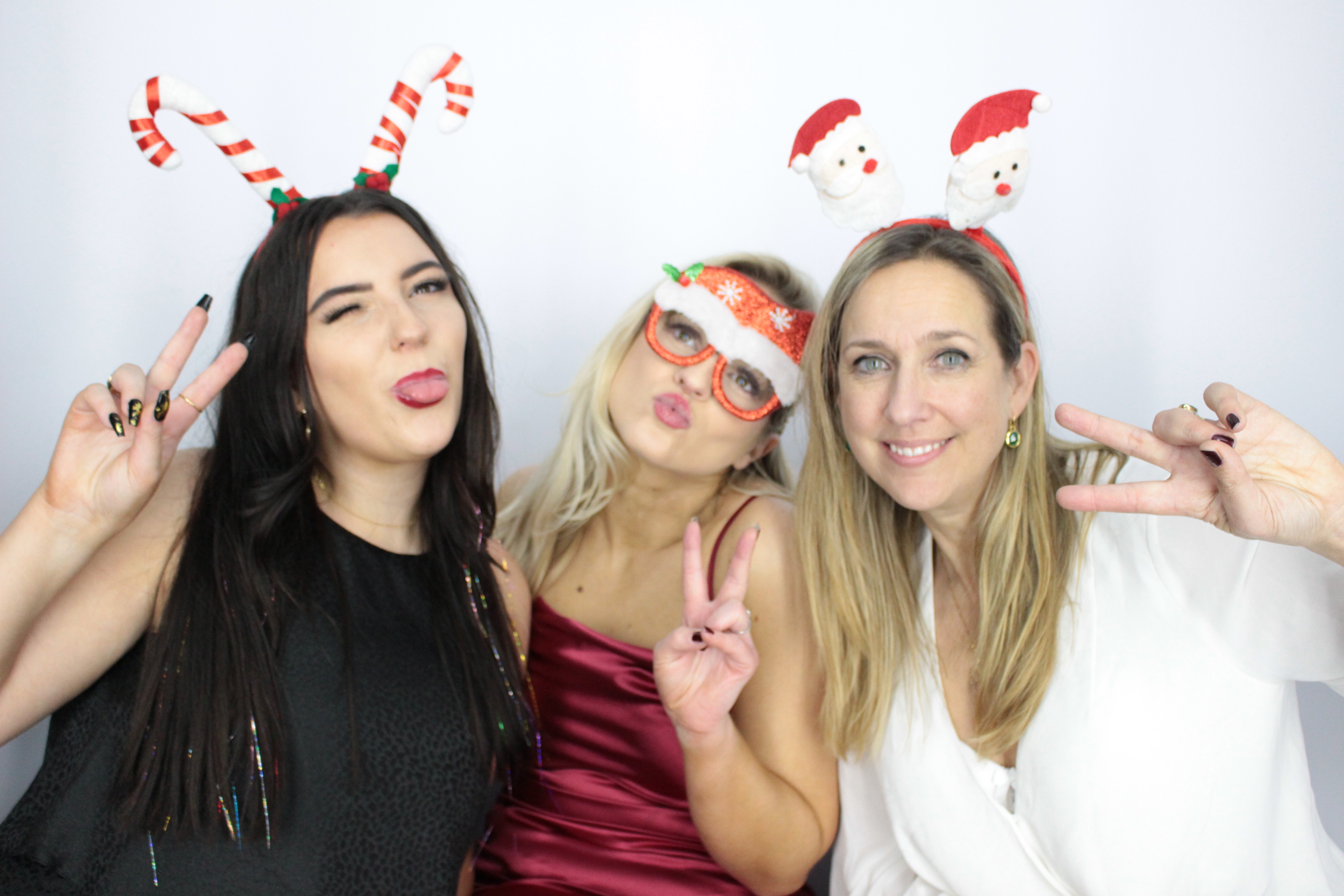Carrington West Christmas Party  | View more photos from the event at gallery.myphotoboothexperience.co.uk/u/MyPhotoBoothExperienceLtd/Carrington-West-Christmas-Party