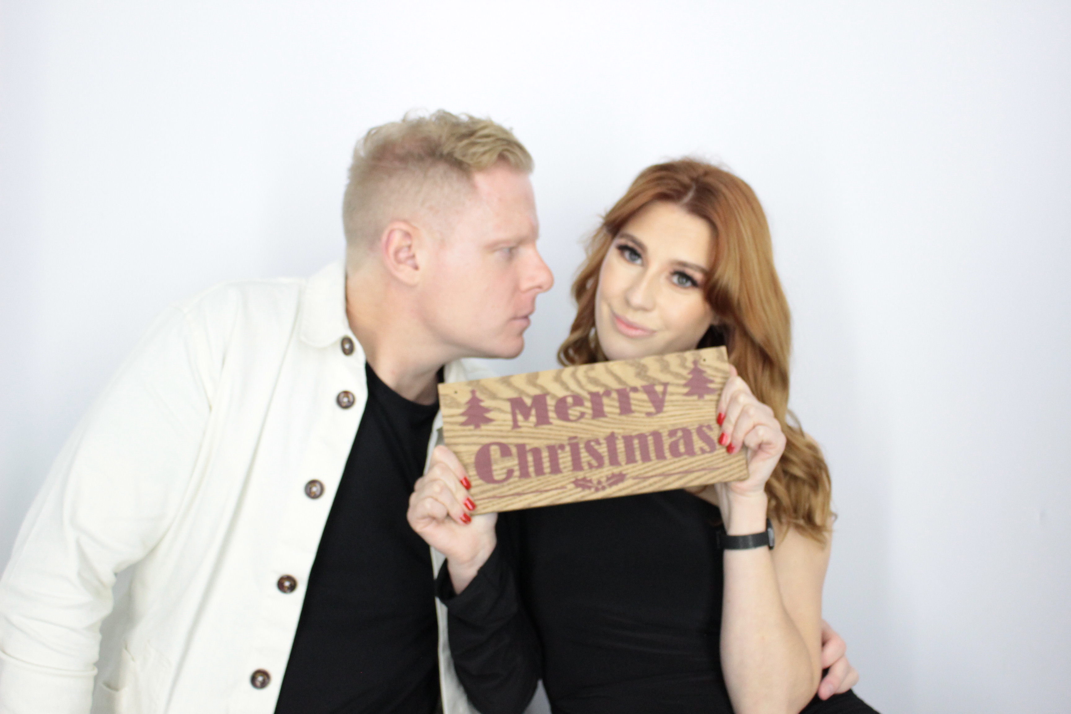 Carrington West Christmas Party  | View more photos from the event at gallery.myphotoboothexperience.co.uk/u/MyPhotoBoothExperienceLtd/Carrington-West-Christmas-Party