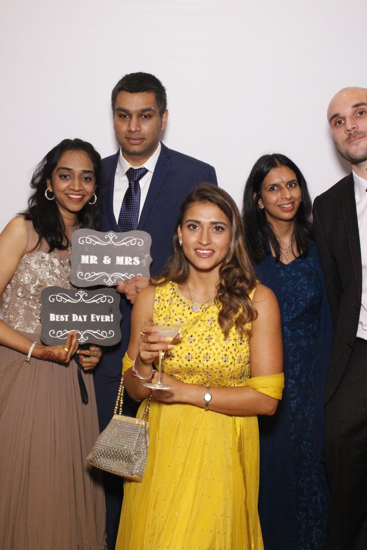 Chandni and Miten's  Wedding | View more photos from the event at gallery.myphotoboothexperience.co.uk/u/MyPhotoBoothExperienceLtd/Chandni-and-Mitens-Wedding