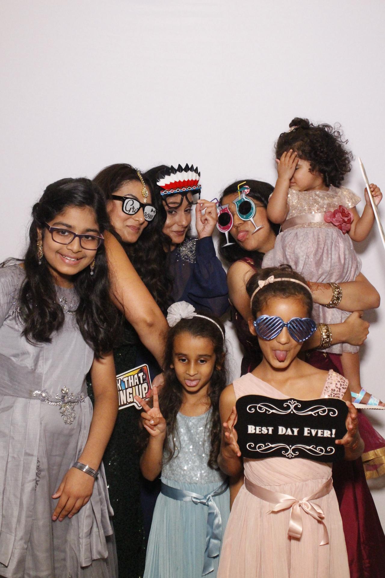 Chandni and Miten's  Wedding | View more photos from the event at gallery.myphotoboothexperience.co.uk/u/MyPhotoBoothExperienceLtd/Chandni-and-Mitens-Wedding
