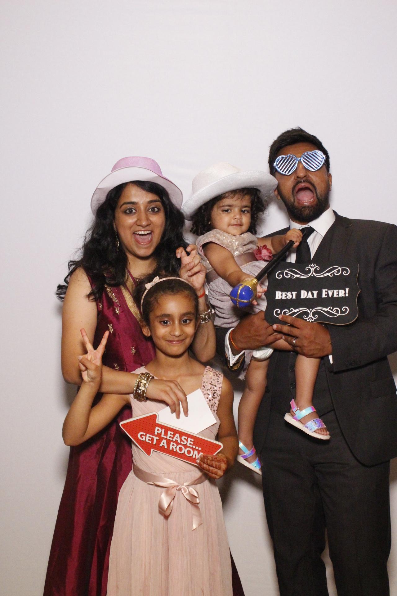 Chandni and Miten's  Wedding | View more photos from the event at gallery.myphotoboothexperience.co.uk/u/MyPhotoBoothExperienceLtd/Chandni-and-Mitens-Wedding