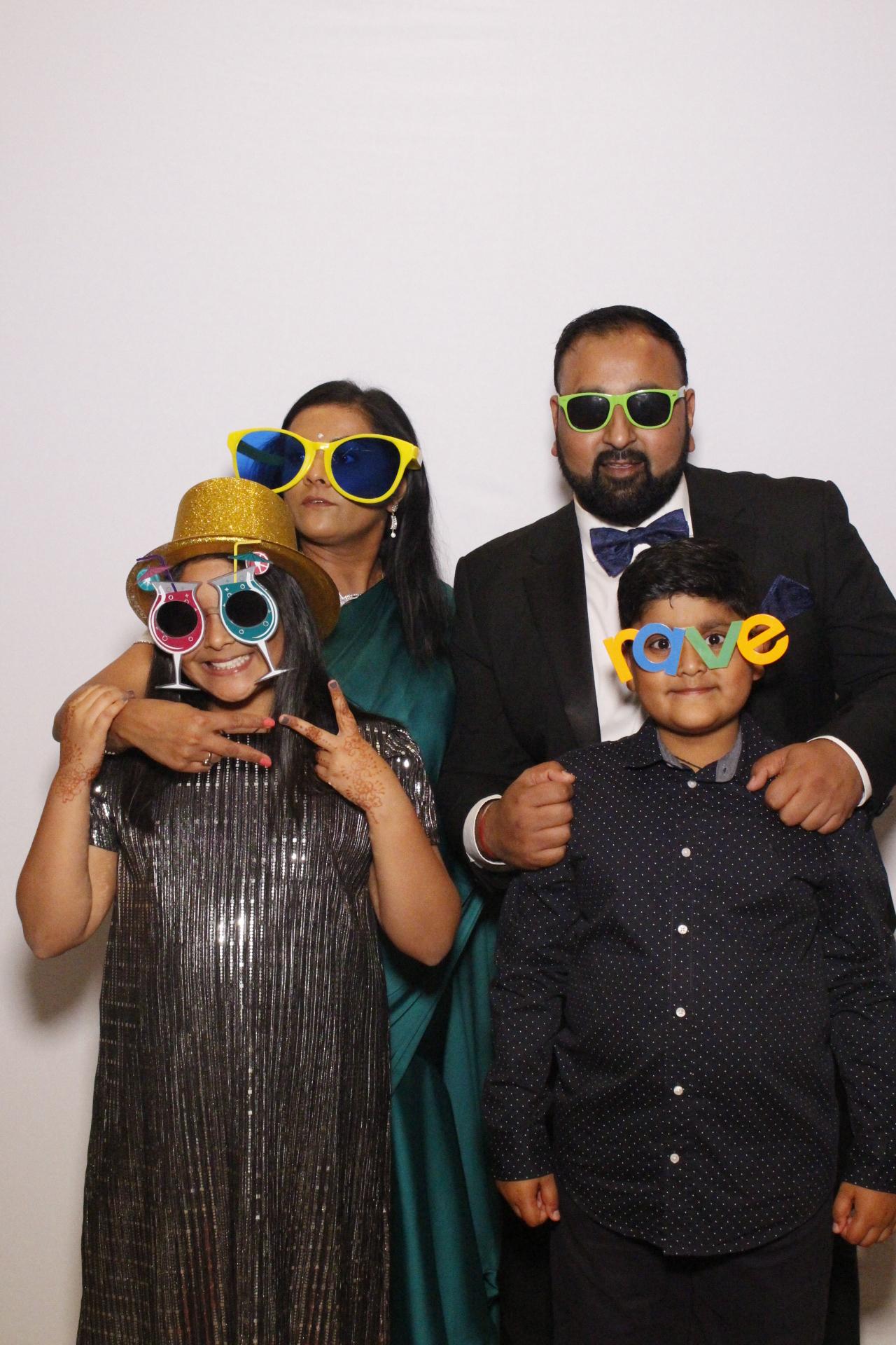 Chandni and Miten's  Wedding | View more photos from the event at gallery.myphotoboothexperience.co.uk/u/MyPhotoBoothExperienceLtd/Chandni-and-Mitens-Wedding