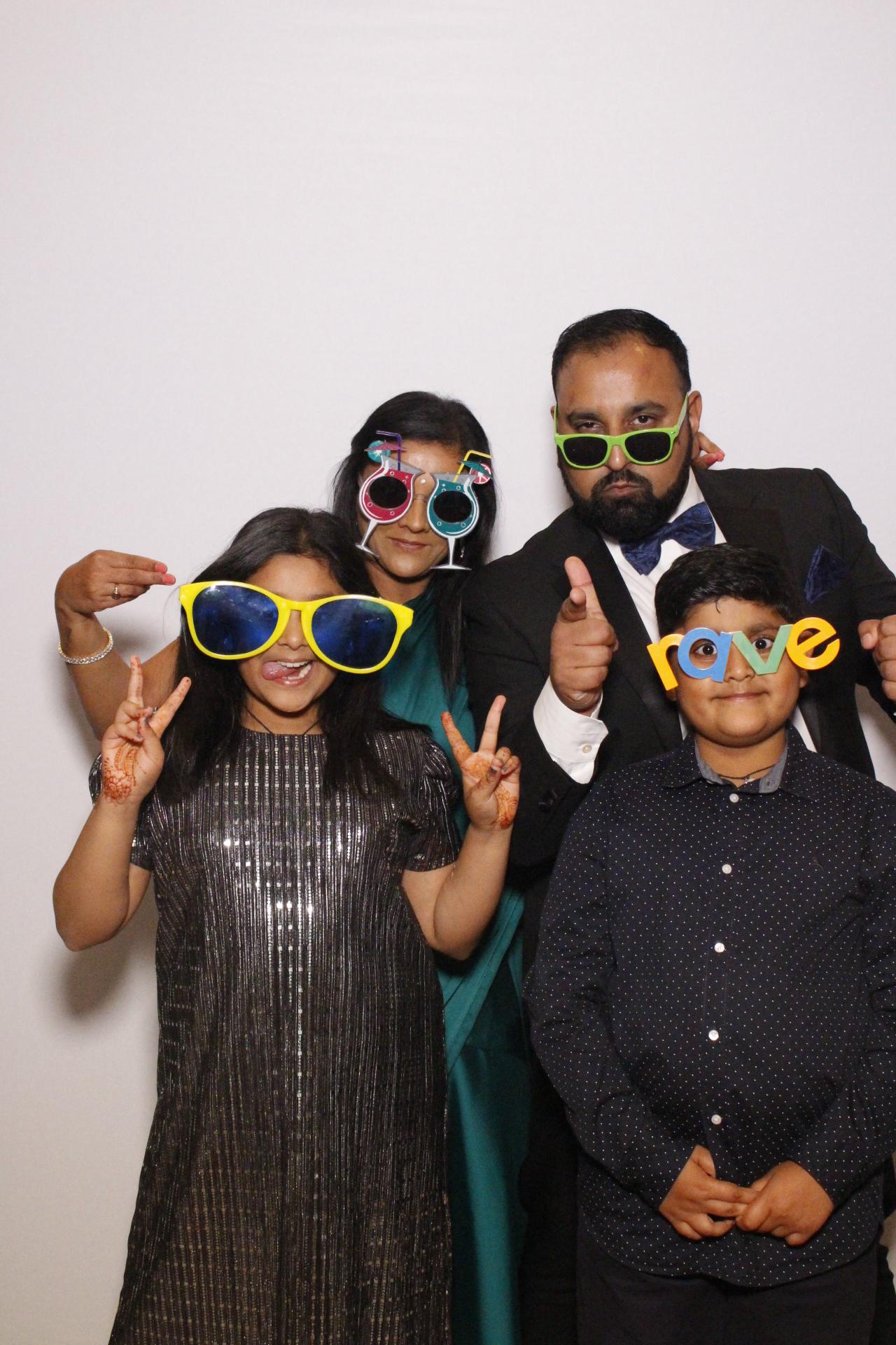 Chandni and Miten's  Wedding | View more photos from the event at gallery.myphotoboothexperience.co.uk/u/MyPhotoBoothExperienceLtd/Chandni-and-Mitens-Wedding
