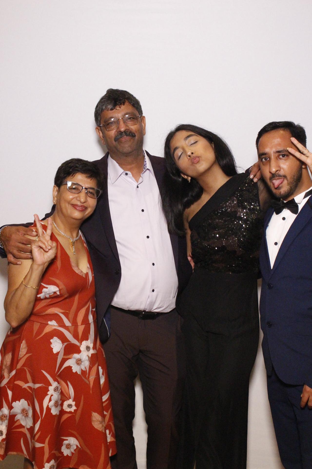 Chandni and Miten's  Wedding | View more photos from the event at gallery.myphotoboothexperience.co.uk/u/MyPhotoBoothExperienceLtd/Chandni-and-Mitens-Wedding