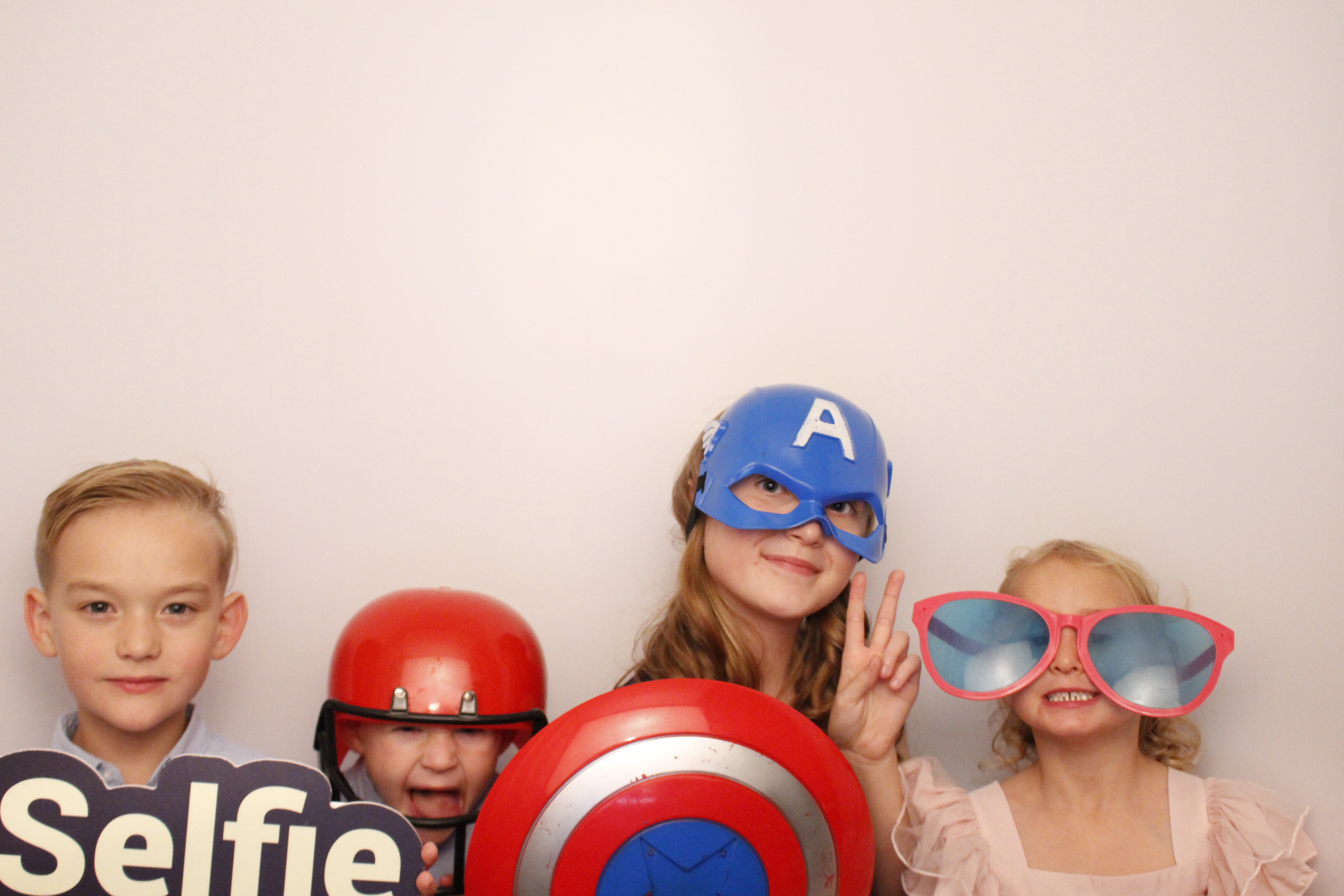 Charlotte & Gary's Wedding | View more photos from the event at gallery.myphotoboothexperience.co.uk/u/MyPhotoBoothExperienceLtd/Charlotte-Garys-Wedding