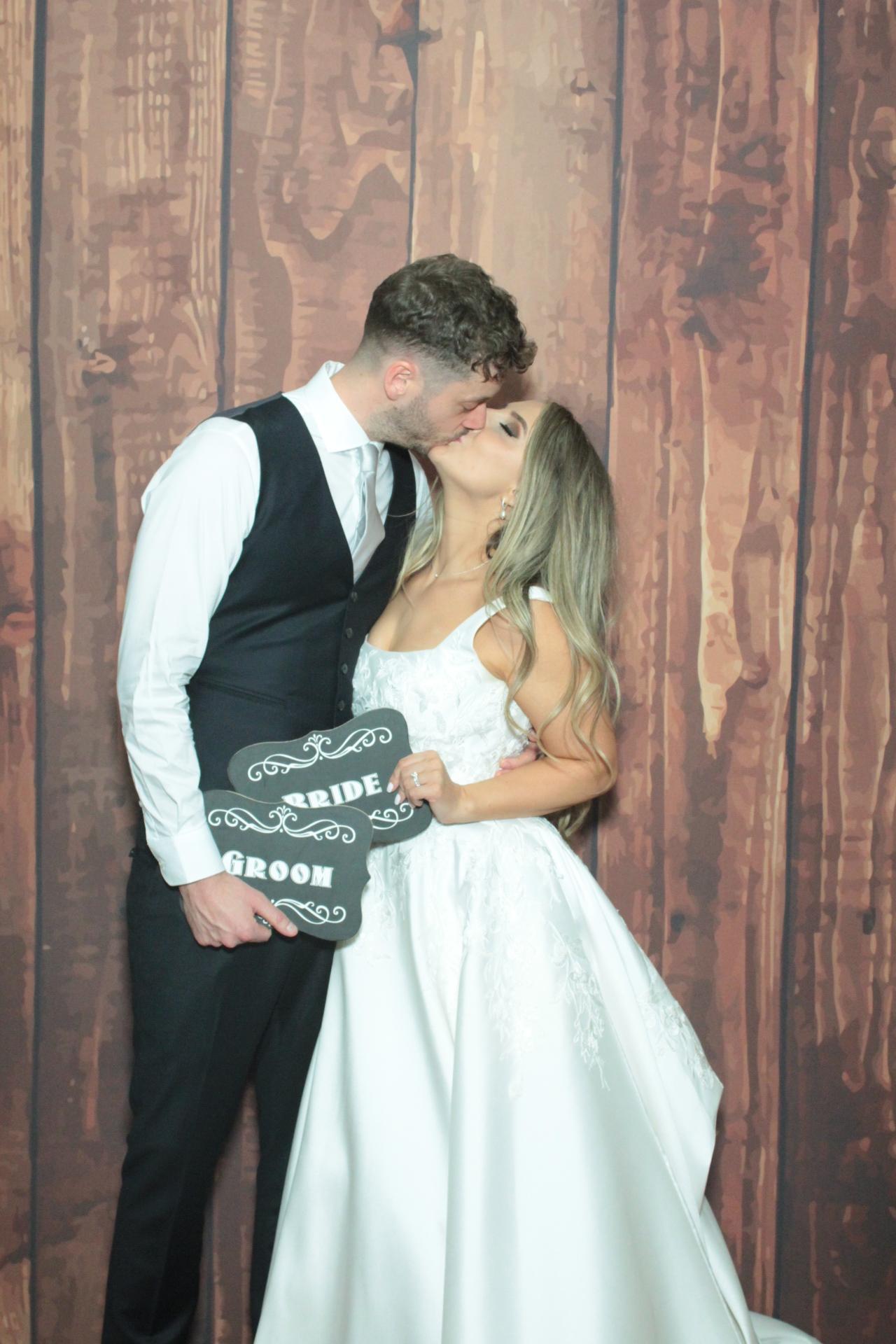 Chess and Rich's Wedding  | View more photos from the event at gallery.myphotoboothexperience.co.uk/u/MyPhotoBoothExperienceLtd/Chess-and-Richs-Wedding