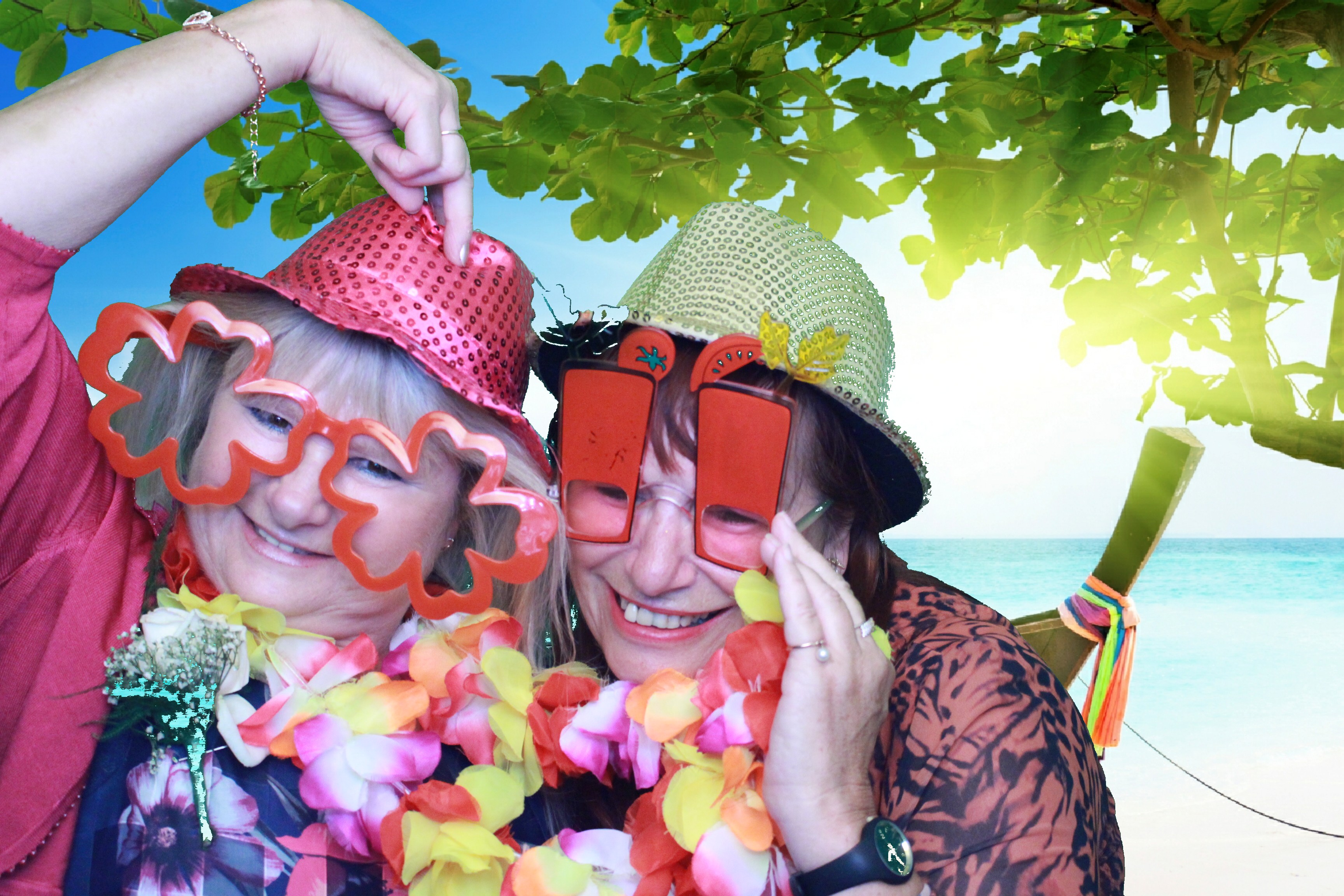 Chris and Val's Wedding  | View more photos from the event at gallery.myphotoboothexperience.co.uk/u/MyPhotoBoothExperienceLtd/Chris-and-Vals-Wedding