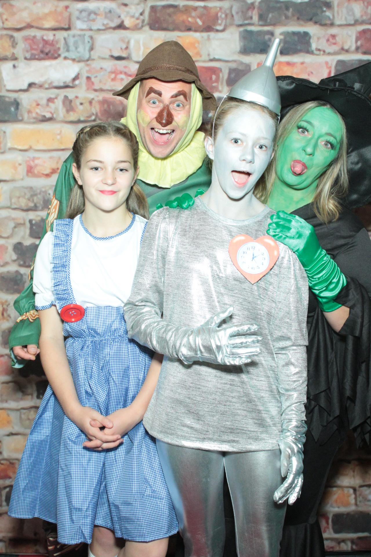Claire and Barry's 40th Birthday | View more photos from the event at gallery.myphotoboothexperience.co.uk/u/MyPhotoBoothExperienceLtd/Claire-and-Barrys-40th-Birthday