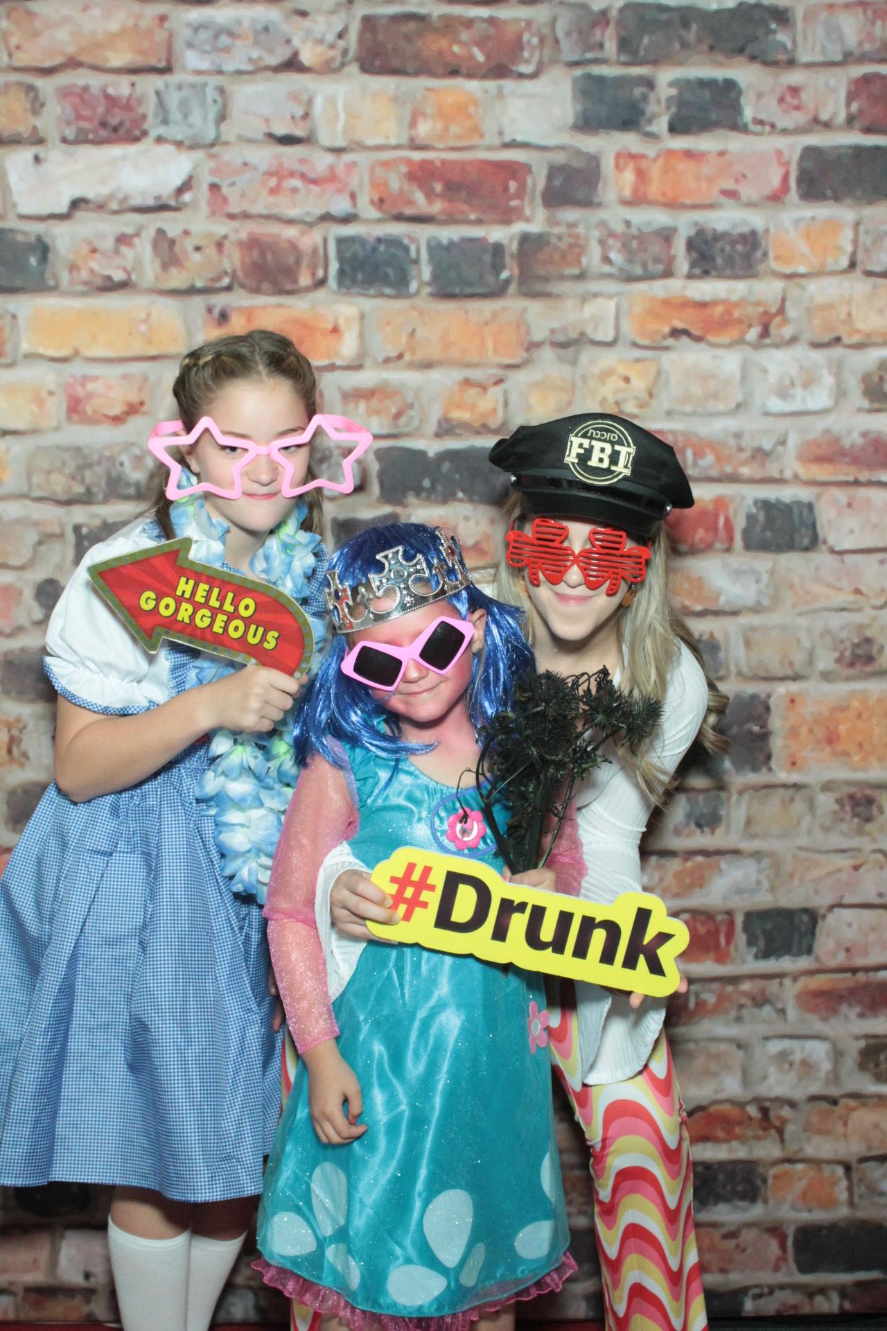 Claire and Barry's 40th Birthday | View more photos from the event at gallery.myphotoboothexperience.co.uk/u/MyPhotoBoothExperienceLtd/Claire-and-Barrys-40th-Birthday