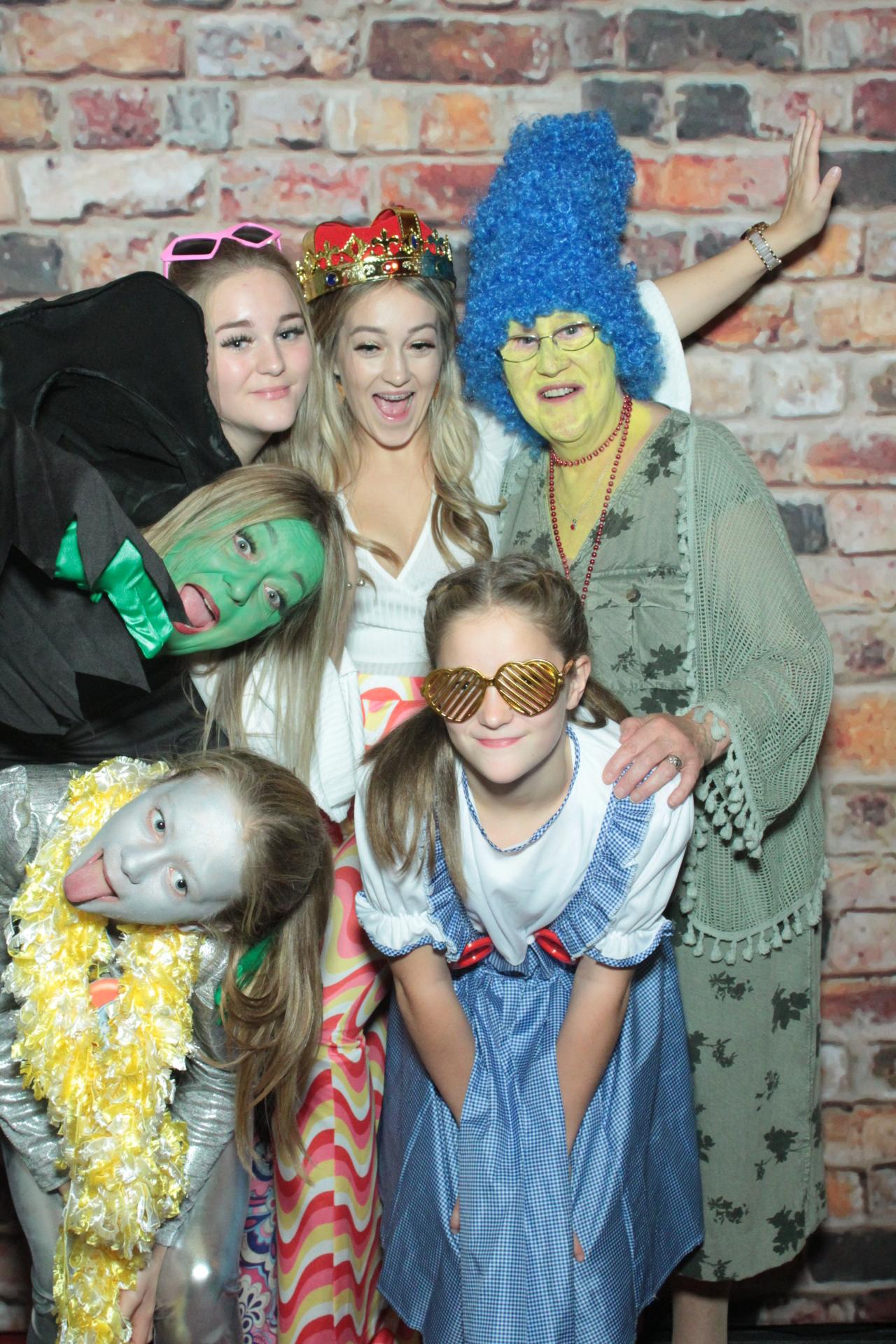 Claire and Barry's 40th Birthday | View more photos from the event at gallery.myphotoboothexperience.co.uk/u/MyPhotoBoothExperienceLtd/Claire-and-Barrys-40th-Birthday