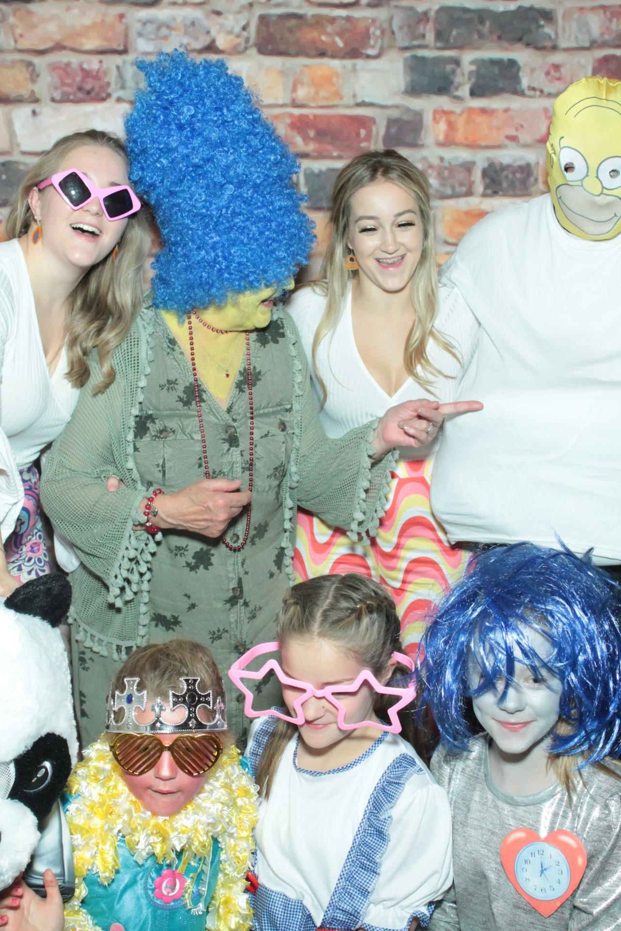 Claire and Barry's 40th Birthday | View more photos from the event at gallery.myphotoboothexperience.co.uk/u/MyPhotoBoothExperienceLtd/Claire-and-Barrys-40th-Birthday