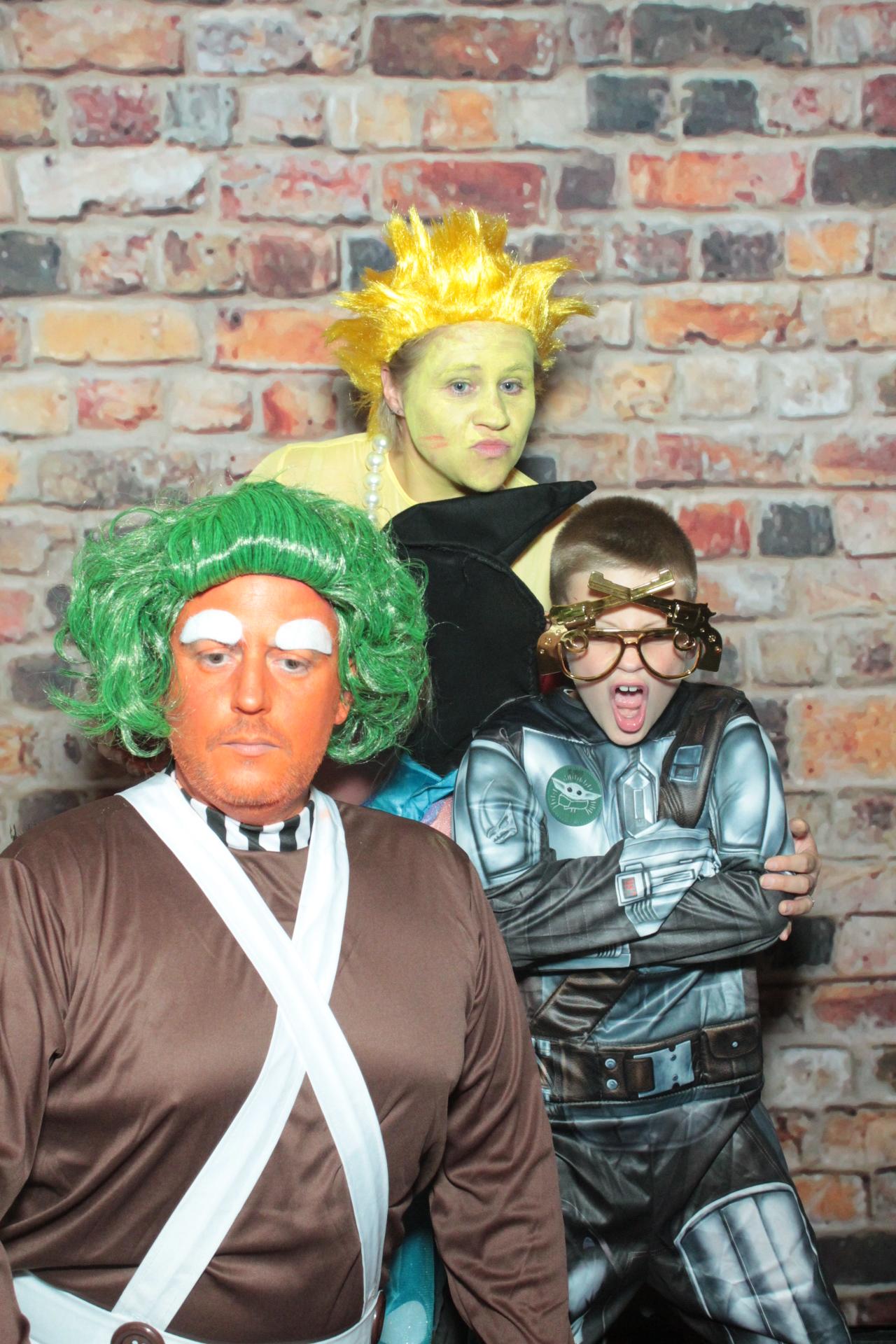 Claire and Barry's 40th Birthday | View more photos from the event at gallery.myphotoboothexperience.co.uk/u/MyPhotoBoothExperienceLtd/Claire-and-Barrys-40th-Birthday