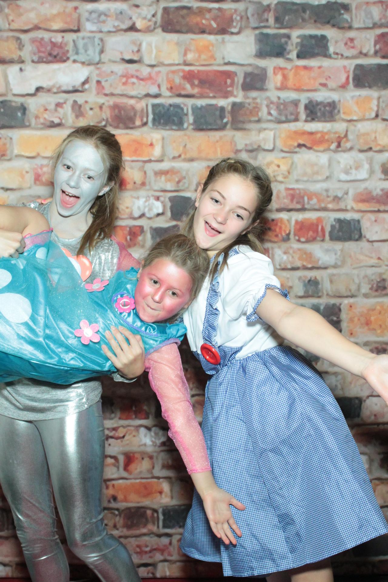 Claire and Barry's 40th Birthday | View more photos from the event at gallery.myphotoboothexperience.co.uk/u/MyPhotoBoothExperienceLtd/Claire-and-Barrys-40th-Birthday